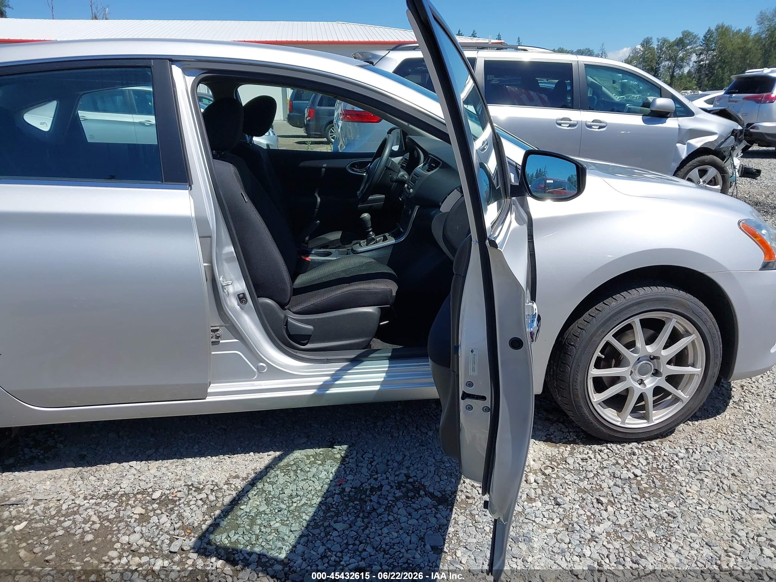 2013 Nissan Sentra S Silver vin: 3N1AB7AP0DL648890
