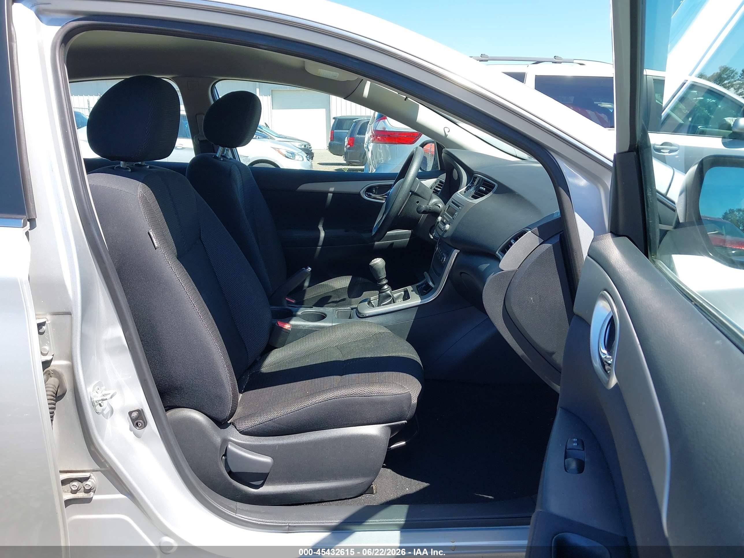 2013 Nissan Sentra S Silver vin: 3N1AB7AP0DL648890