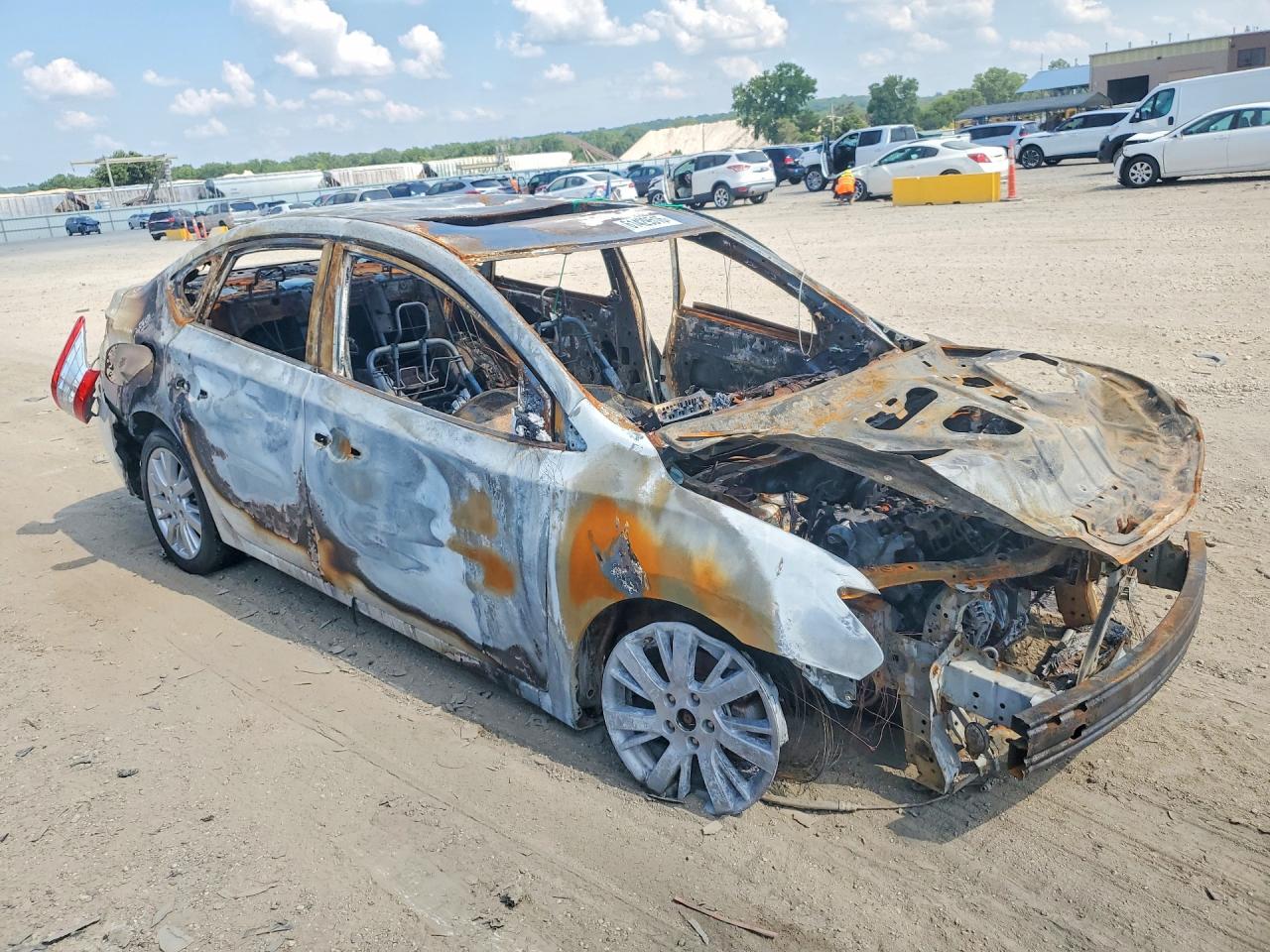 2013 Nissan Sentra S Белый vin: 3N1AB7AP0DL662322