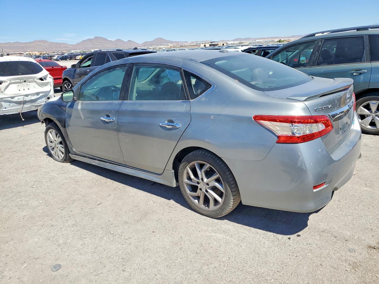 2013 Nissan Sentra S Серебряный vin: 3N1AB7AP0DL679430
