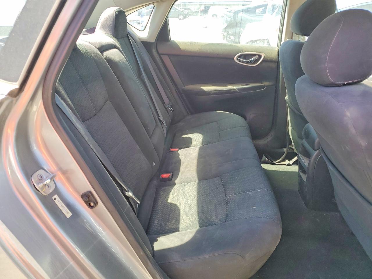 2013 Nissan Sentra S Серебряный vin: 3N1AB7AP0DL679430