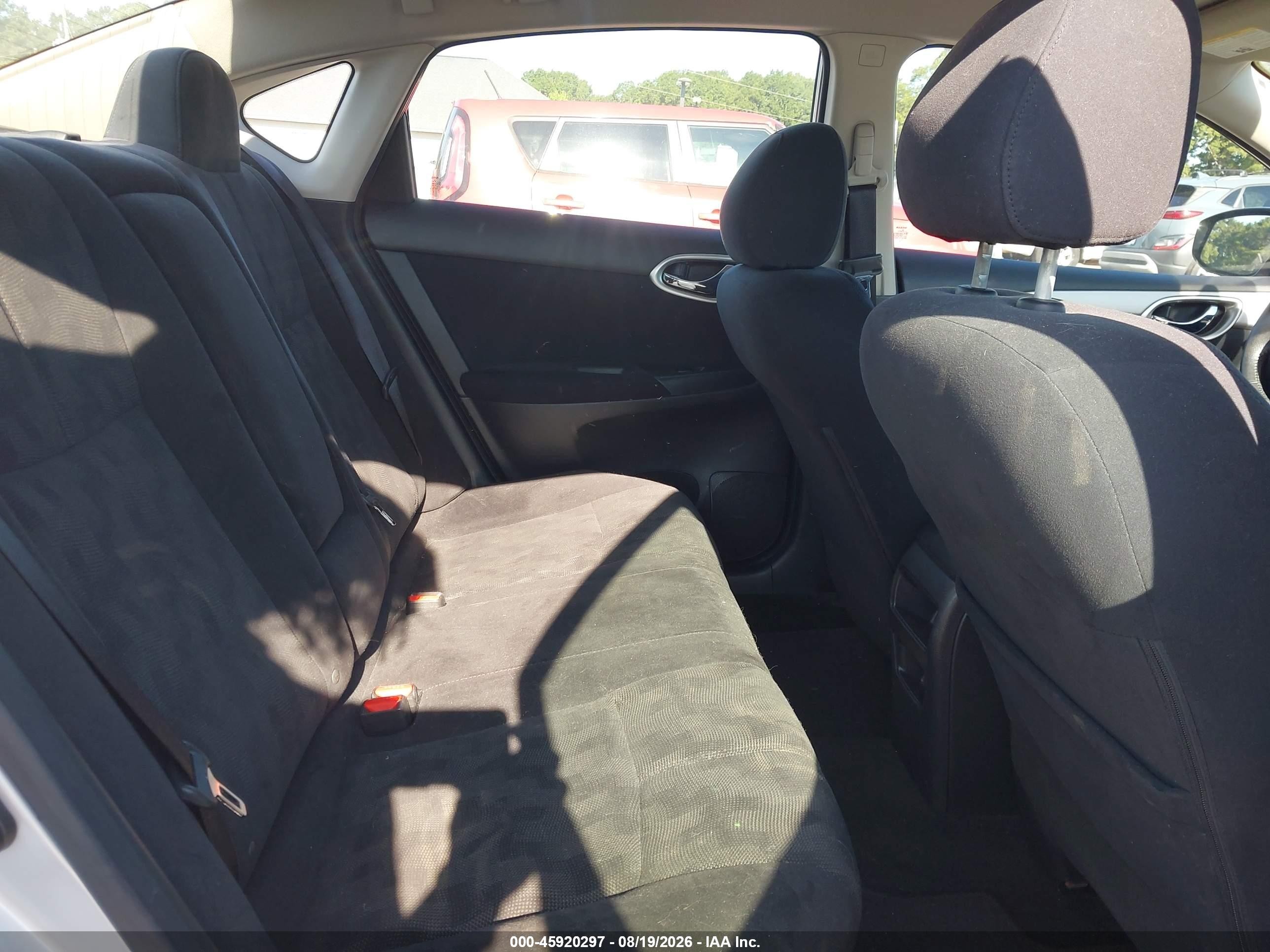 2013 Nissan Sentra Sv Silver vin: 3N1AB7AP0DL739416