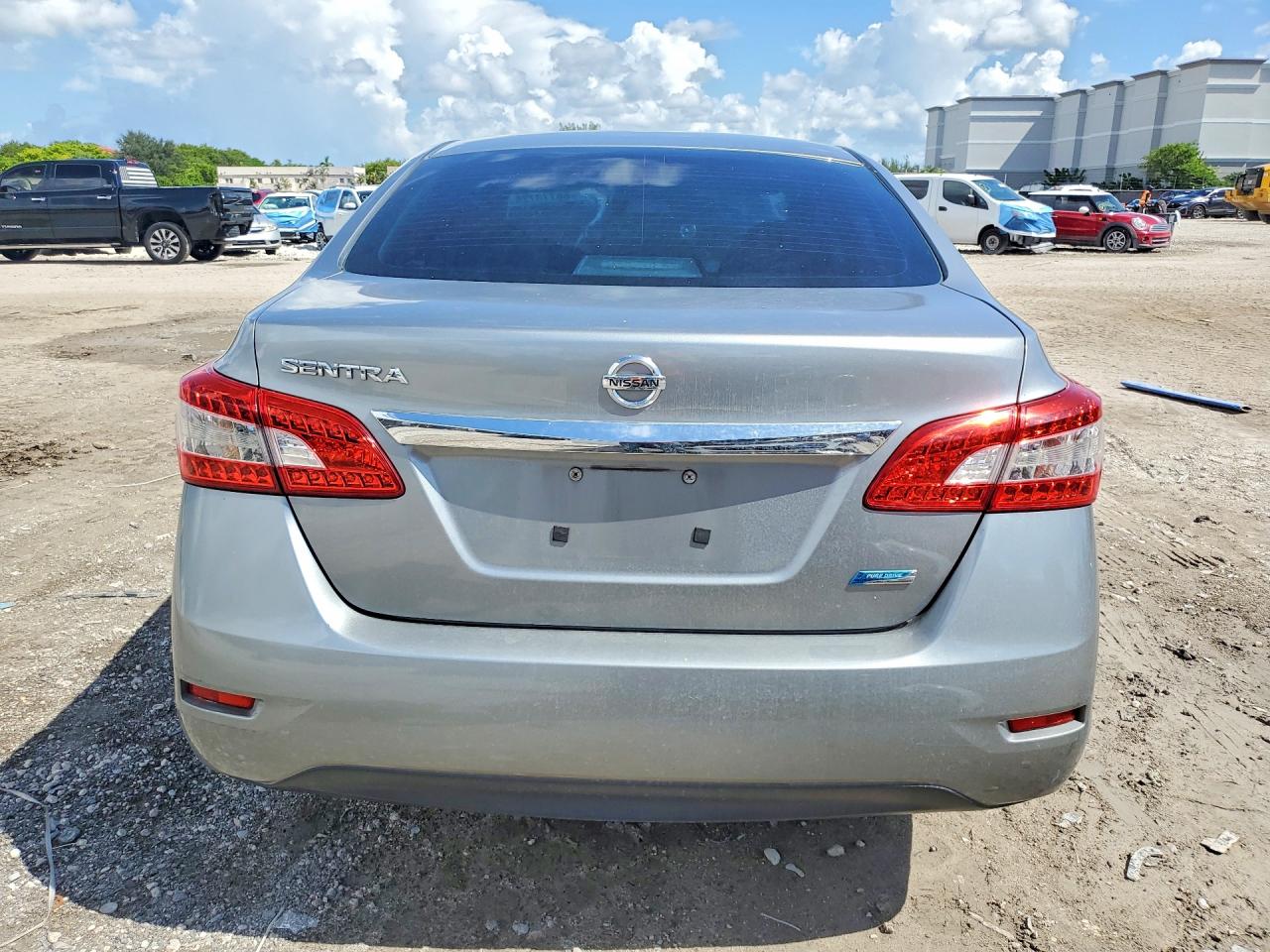 2013 Nissan Sentra S Silver vin: 3N1AB7AP0DL759682