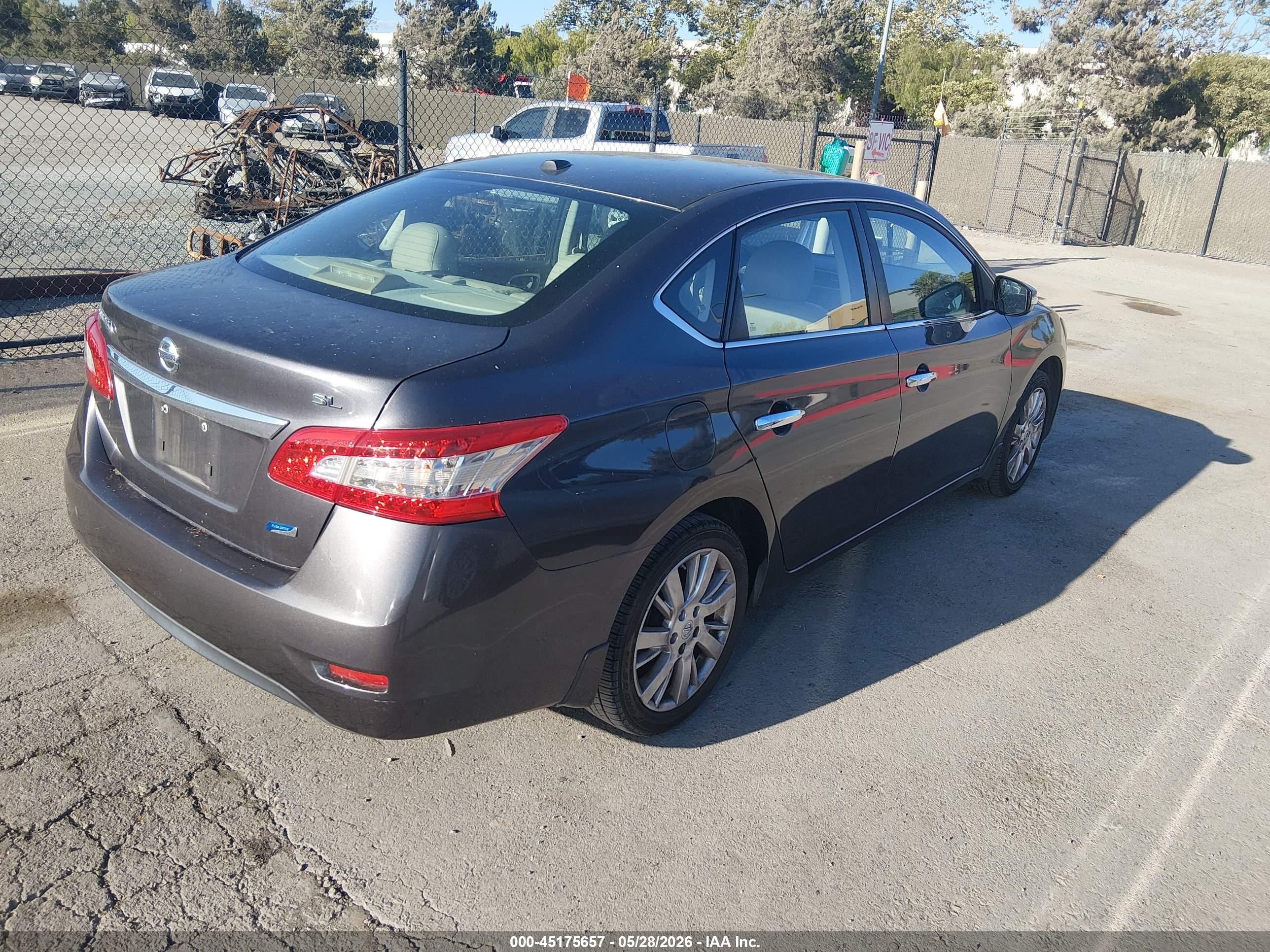 2014 Nissan Sentra Sl Серый vin: 3N1AB7AP0EL608195