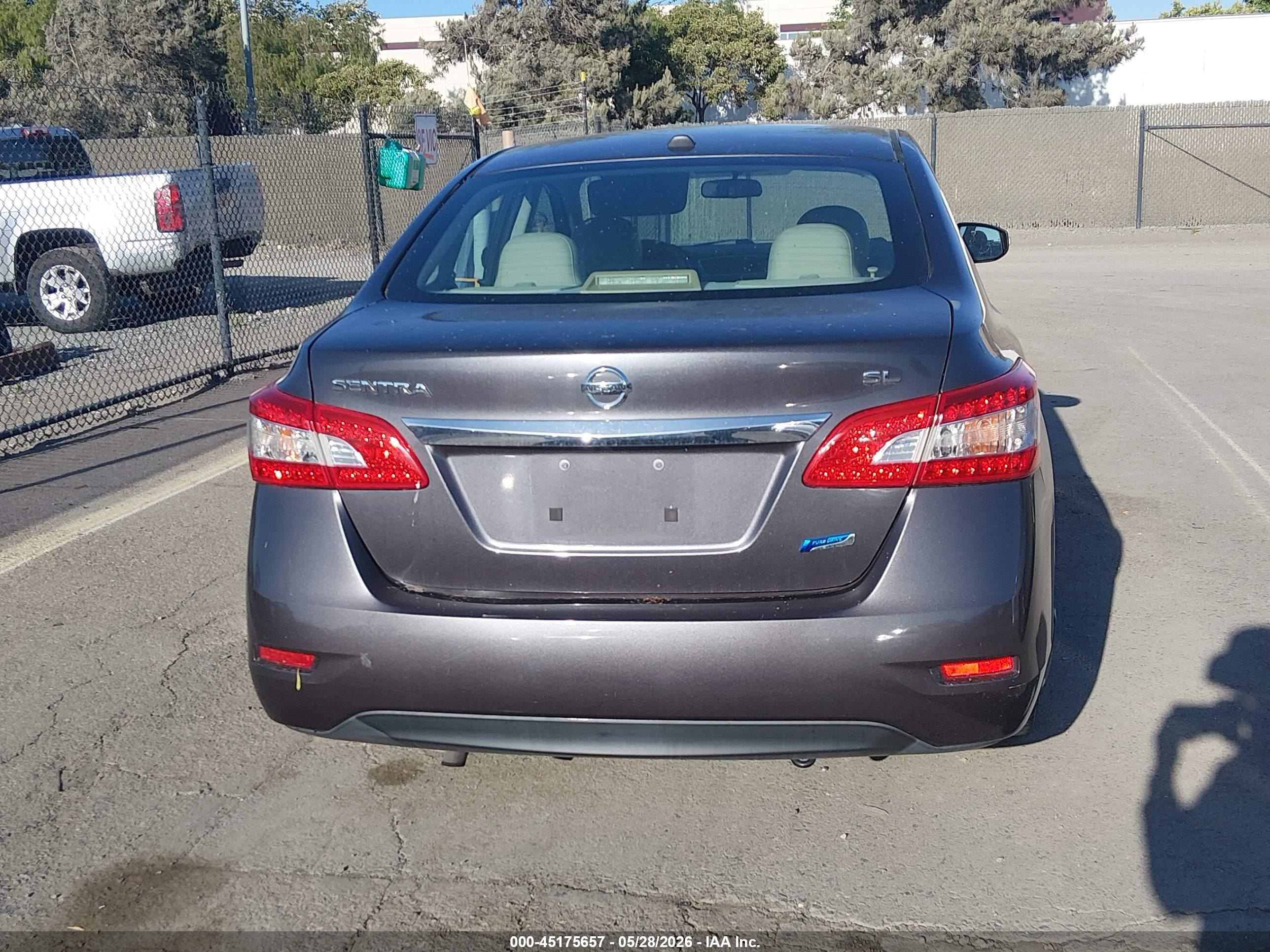 2014 Nissan Sentra Sl Серый vin: 3N1AB7AP0EL608195