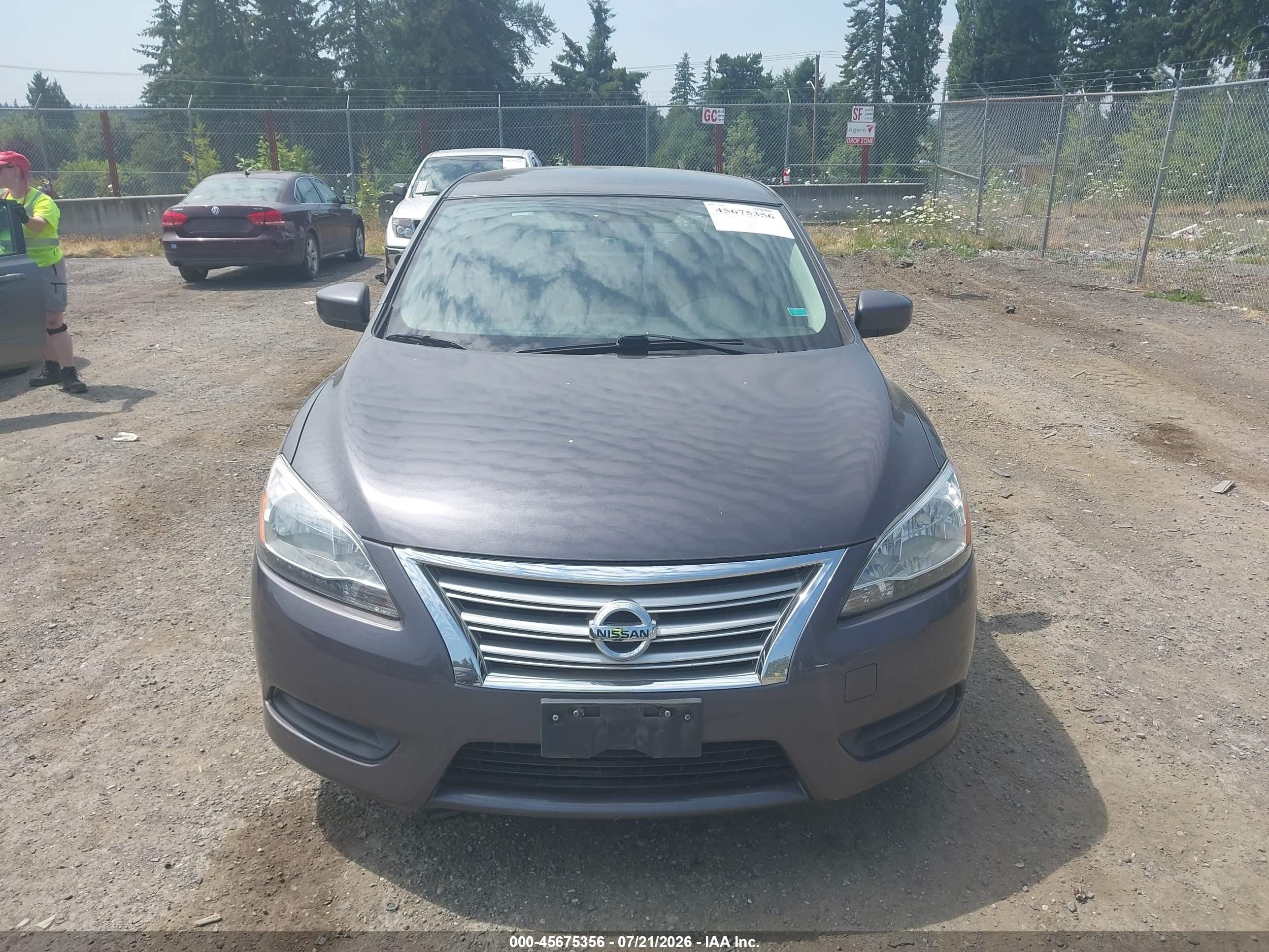 2014 Nissan Sentra S Серый vin: 3N1AB7AP0EL635655