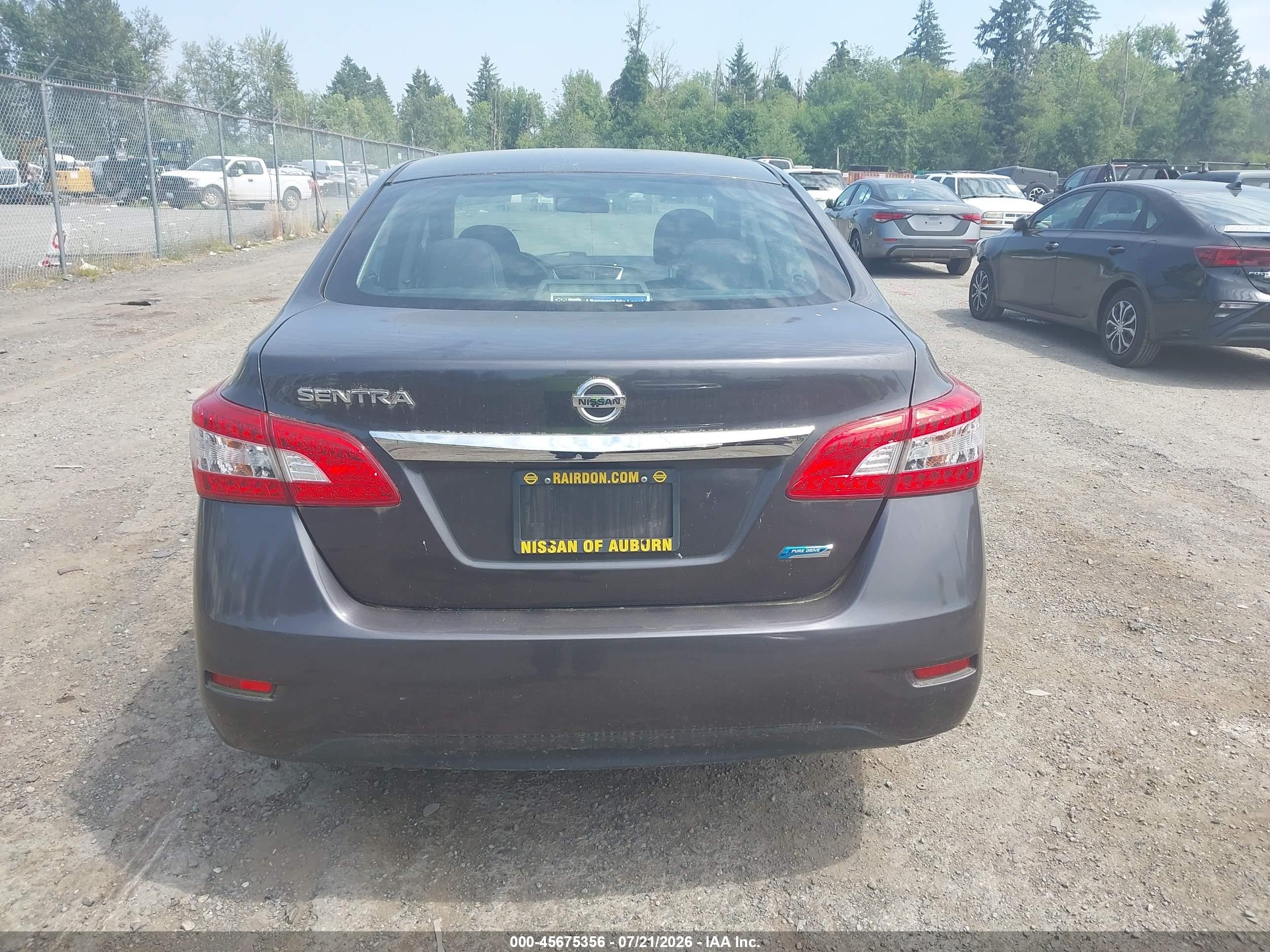 2014 Nissan Sentra S Серый vin: 3N1AB7AP0EL635655