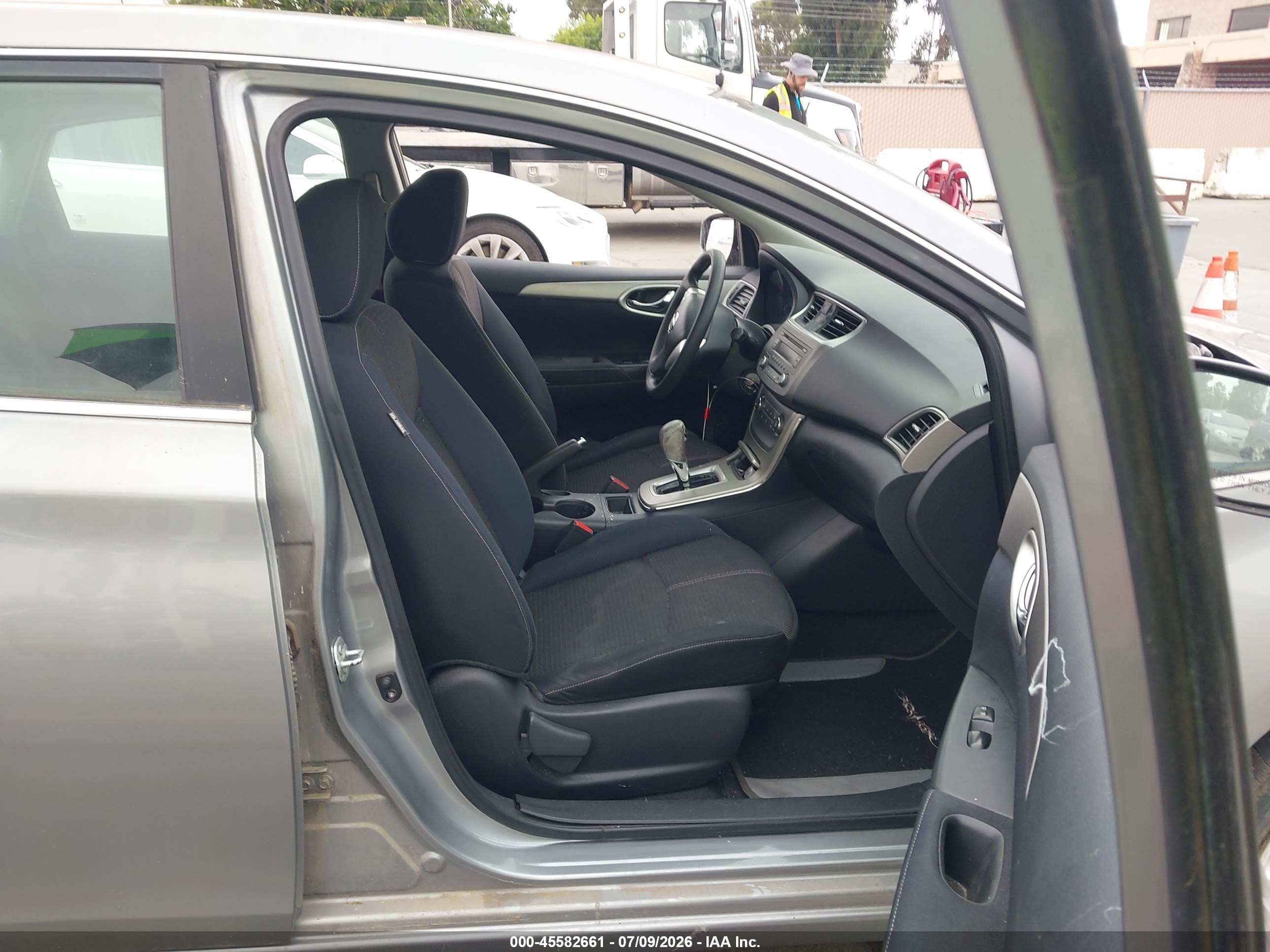 2014 Nissan Sentra S Silver vin: 3N1AB7AP0EL658059