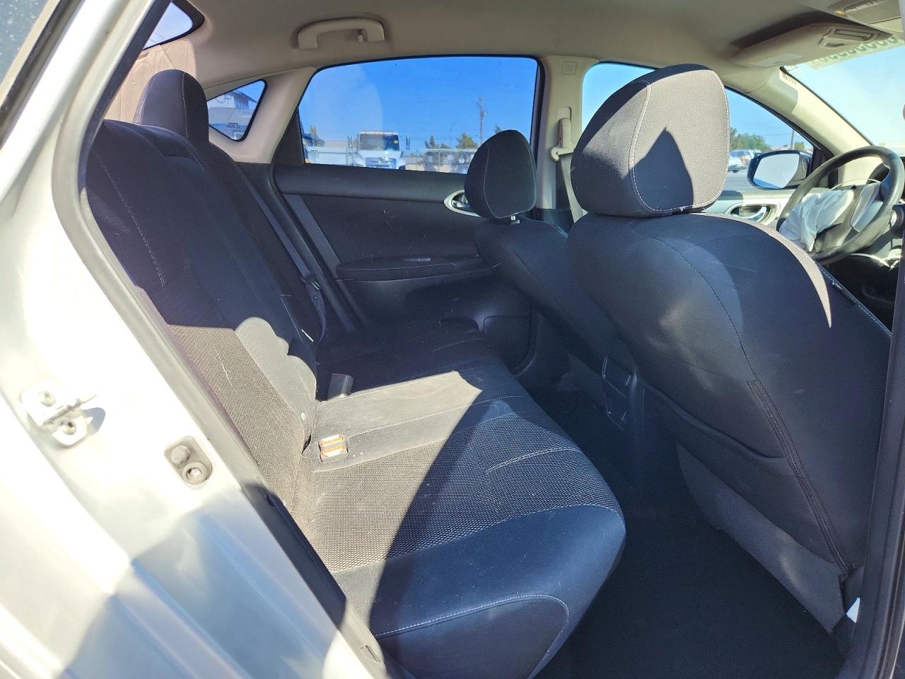 2014 Nissan Sentra S Silver vin: 3N1AB7AP0EL680353
