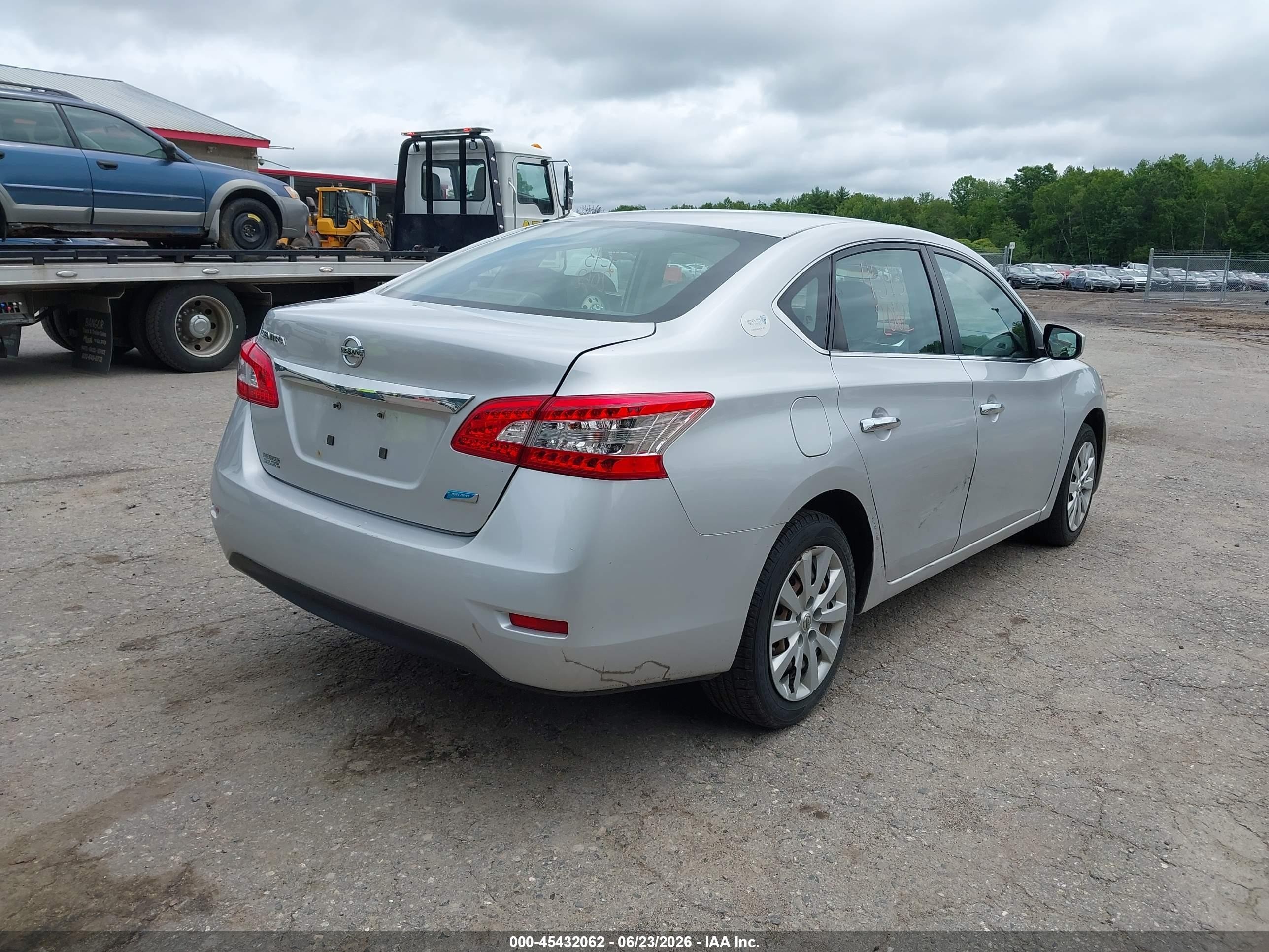 2014 Nissan Sentra S Silver vin: 3N1AB7AP0EL680904