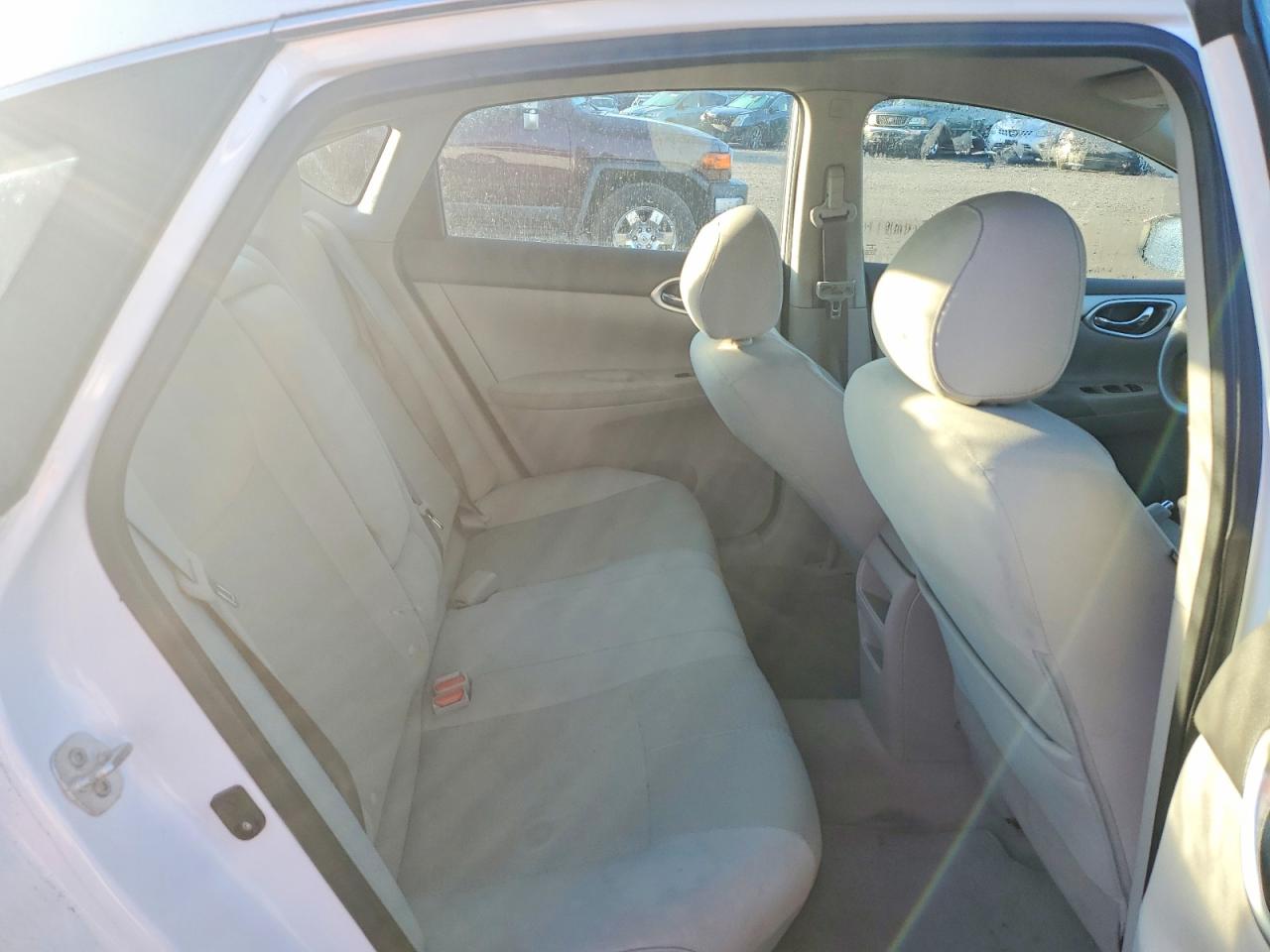 2014 Nissan Sentra S White vin: 3N1AB7AP0EL686380