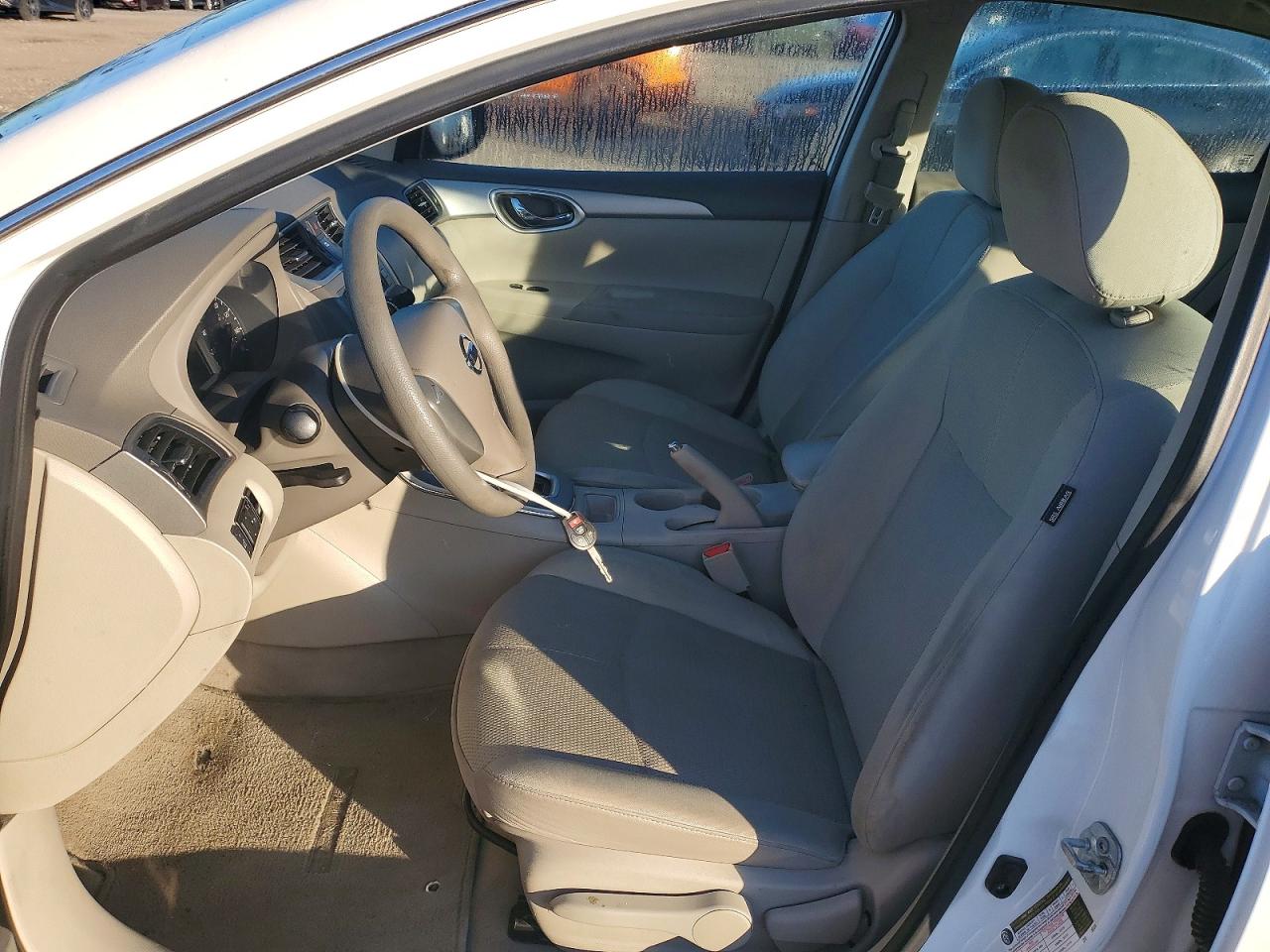 2014 Nissan Sentra S White vin: 3N1AB7AP0EL686380