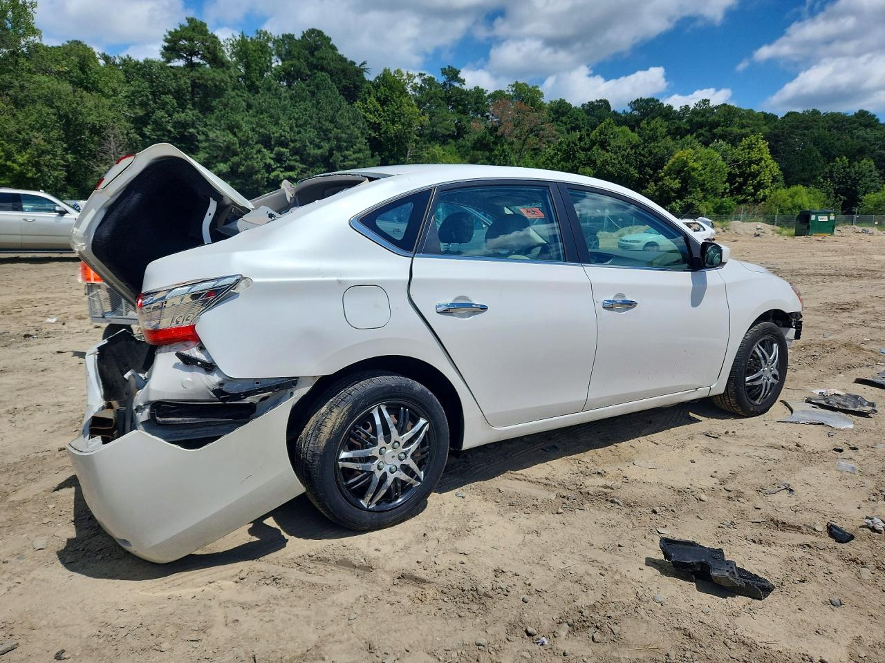 2014 Nissan Sentra White vin: 3N1AB7AP0EL690817