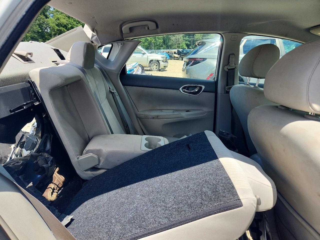 2014 Nissan Sentra White vin: 3N1AB7AP0EL690817