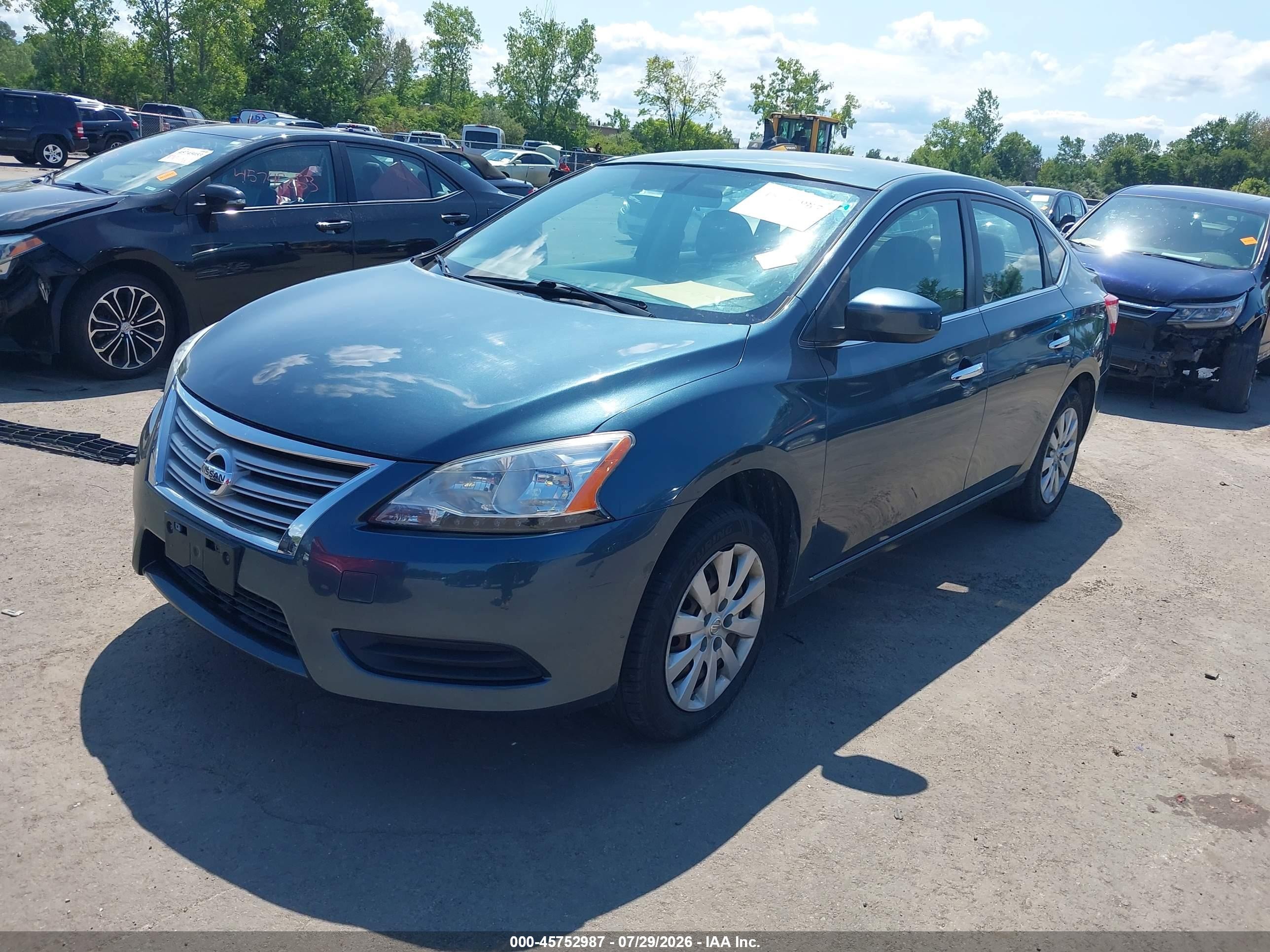 2014 Nissan Sentra   Blue vin: 3N1AB7AP0EY222363