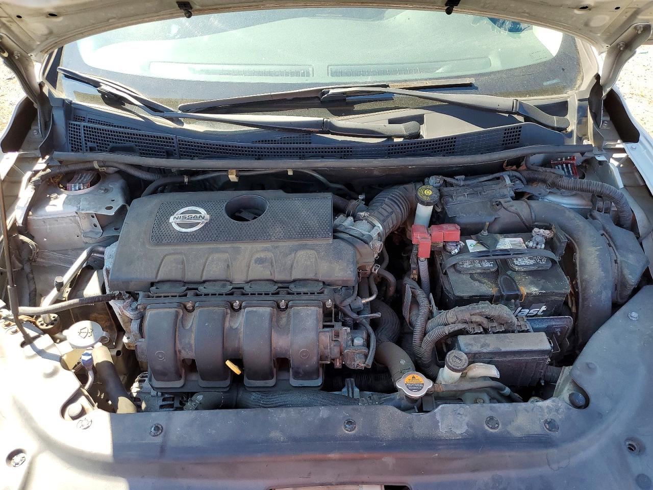 2014 Nissan Sentra Sv Серебряный vin: 3N1AB7AP0EY236425