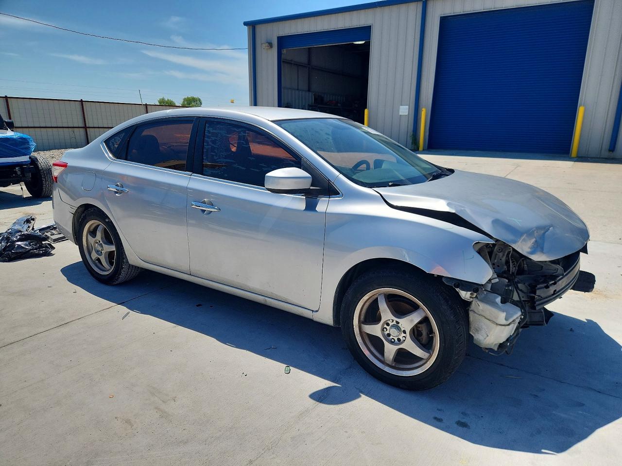 2014 Nissan Sentra Sv Серебряный vin: 3N1AB7AP0EY238028