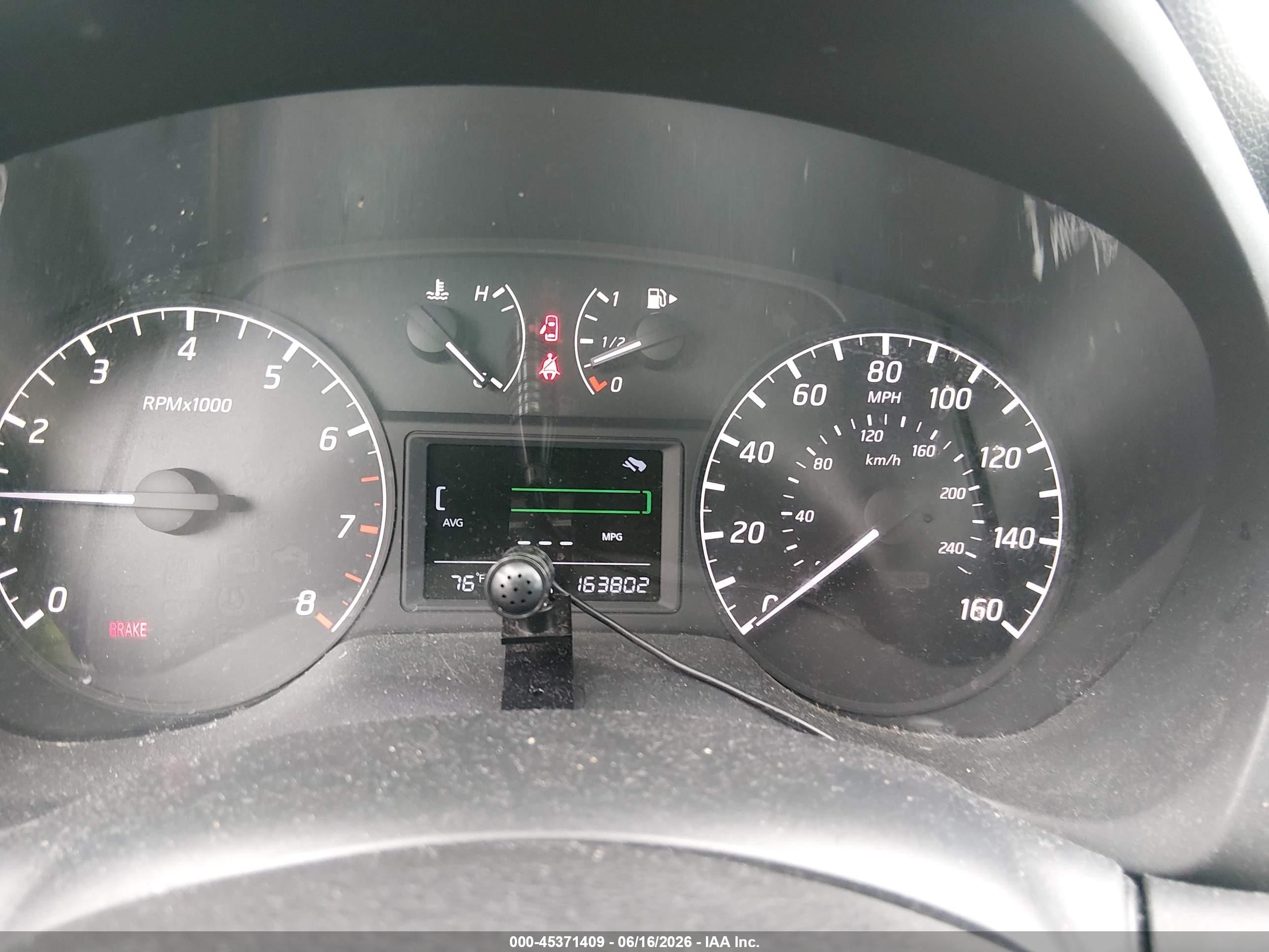 2014 Nissan Sentra S Silver vin: 3N1AB7AP0EY246761