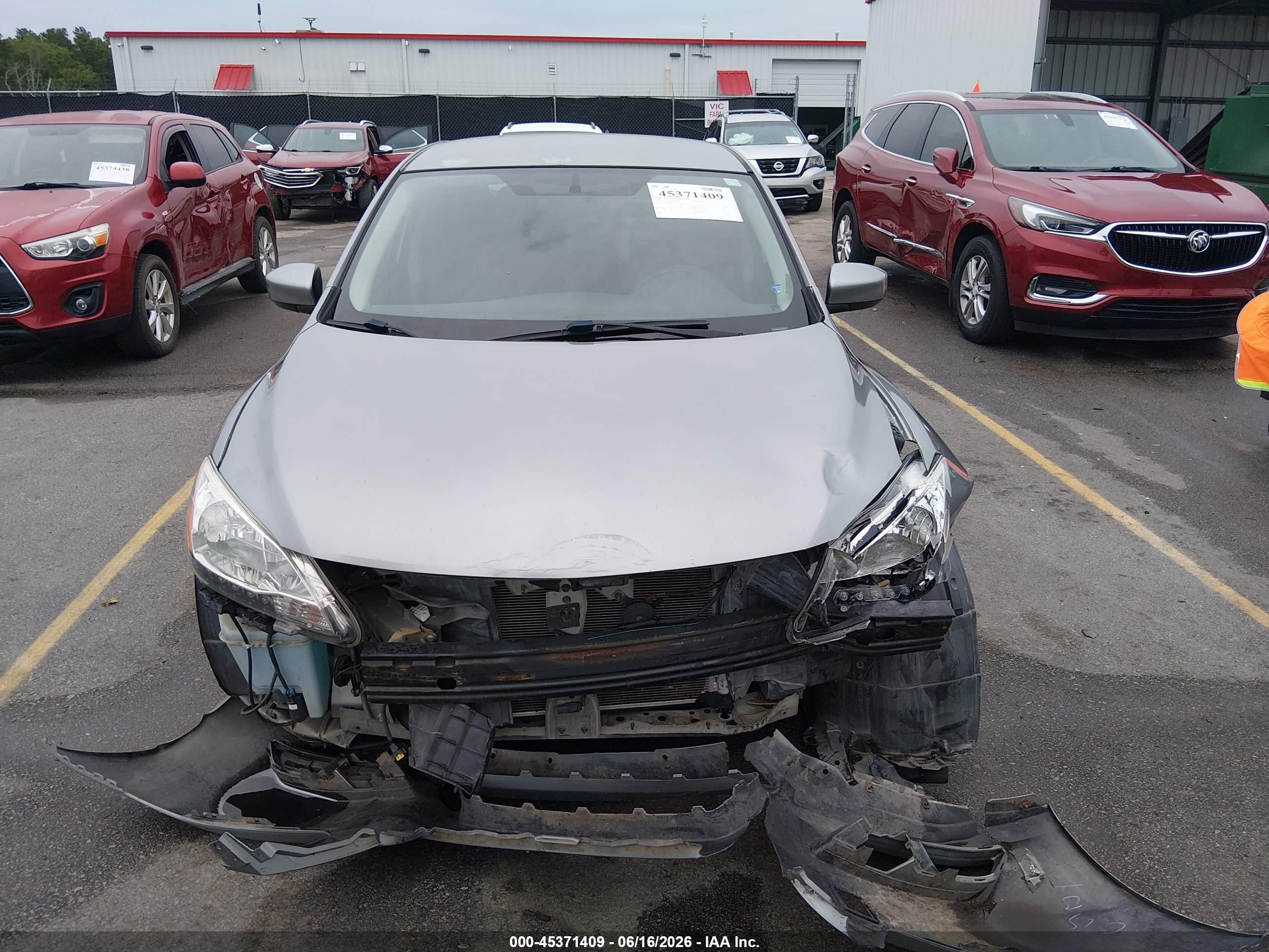 2014 Nissan Sentra S Silver vin: 3N1AB7AP0EY246761