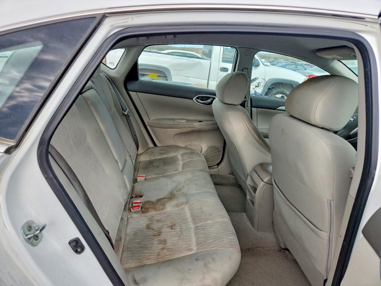 2014 Nissan Sentra S White vin: 3N1AB7AP0EY266833