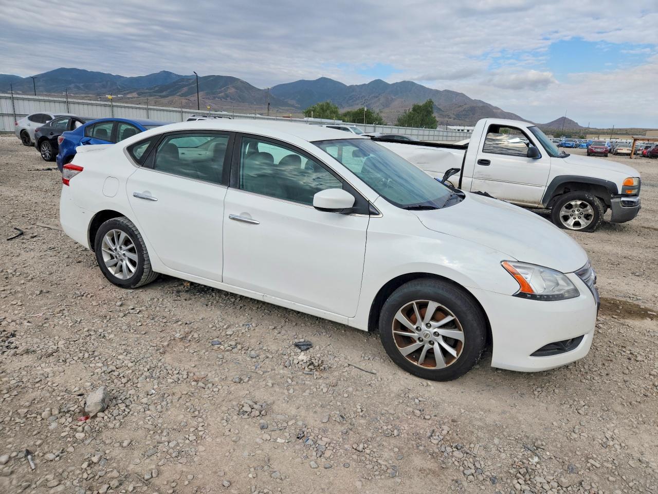 2014 Nissan Sentra S White vin: 3N1AB7AP0EY266833
