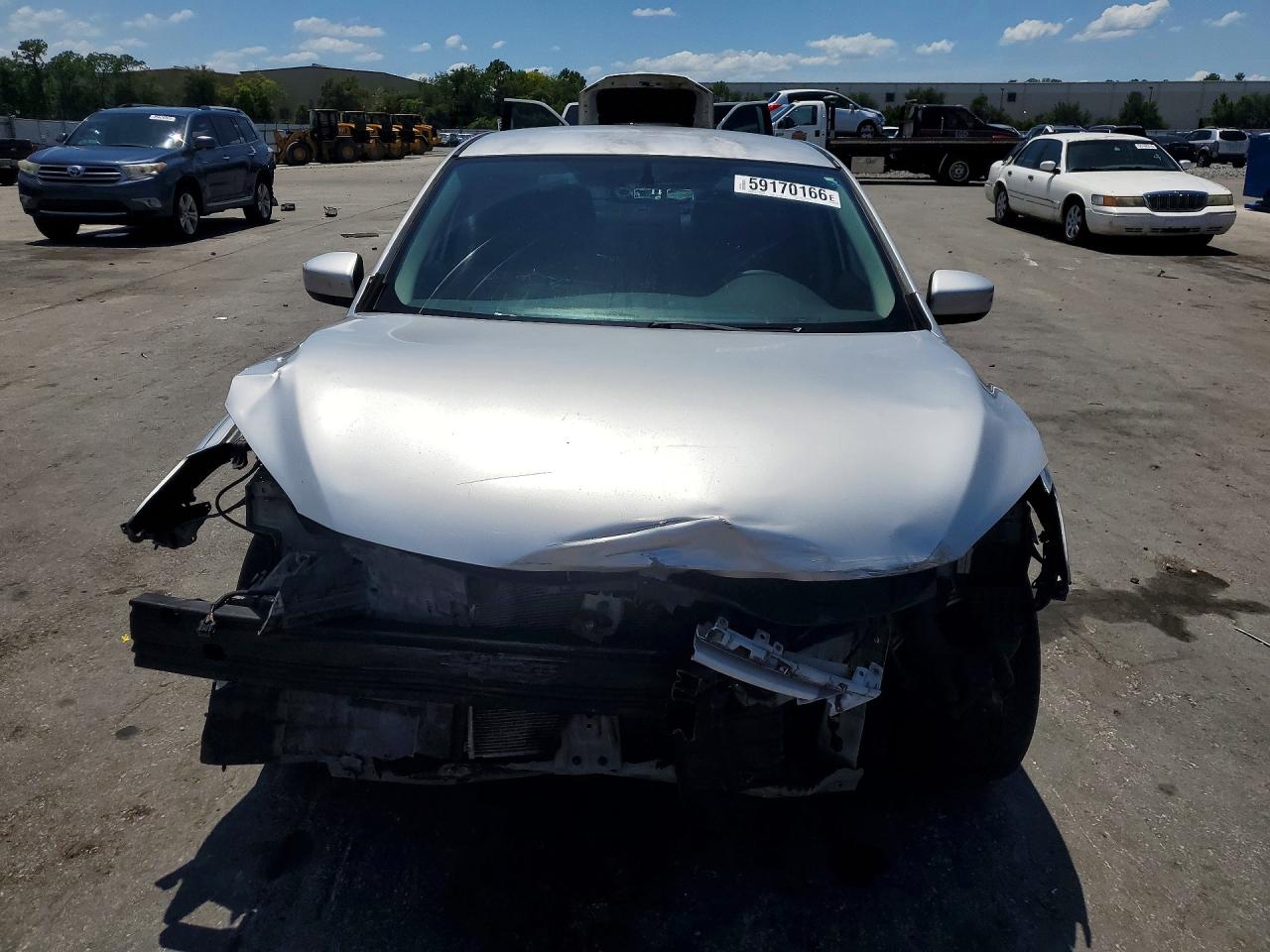 2014 Nissan Sentra Sv Серебряный vin: 3N1AB7AP0EY274799