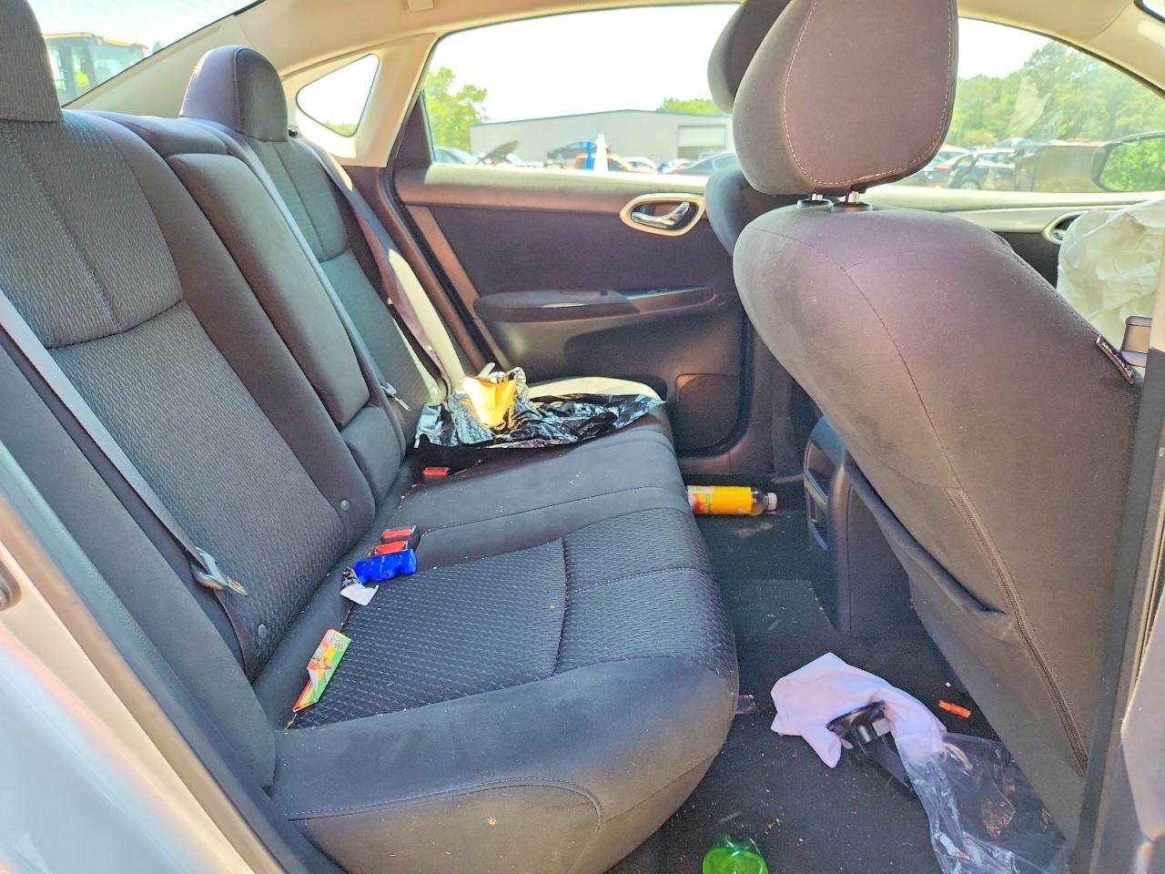 2014 Nissan Sentra Sr Silver vin: 3N1AB7AP0EY279775