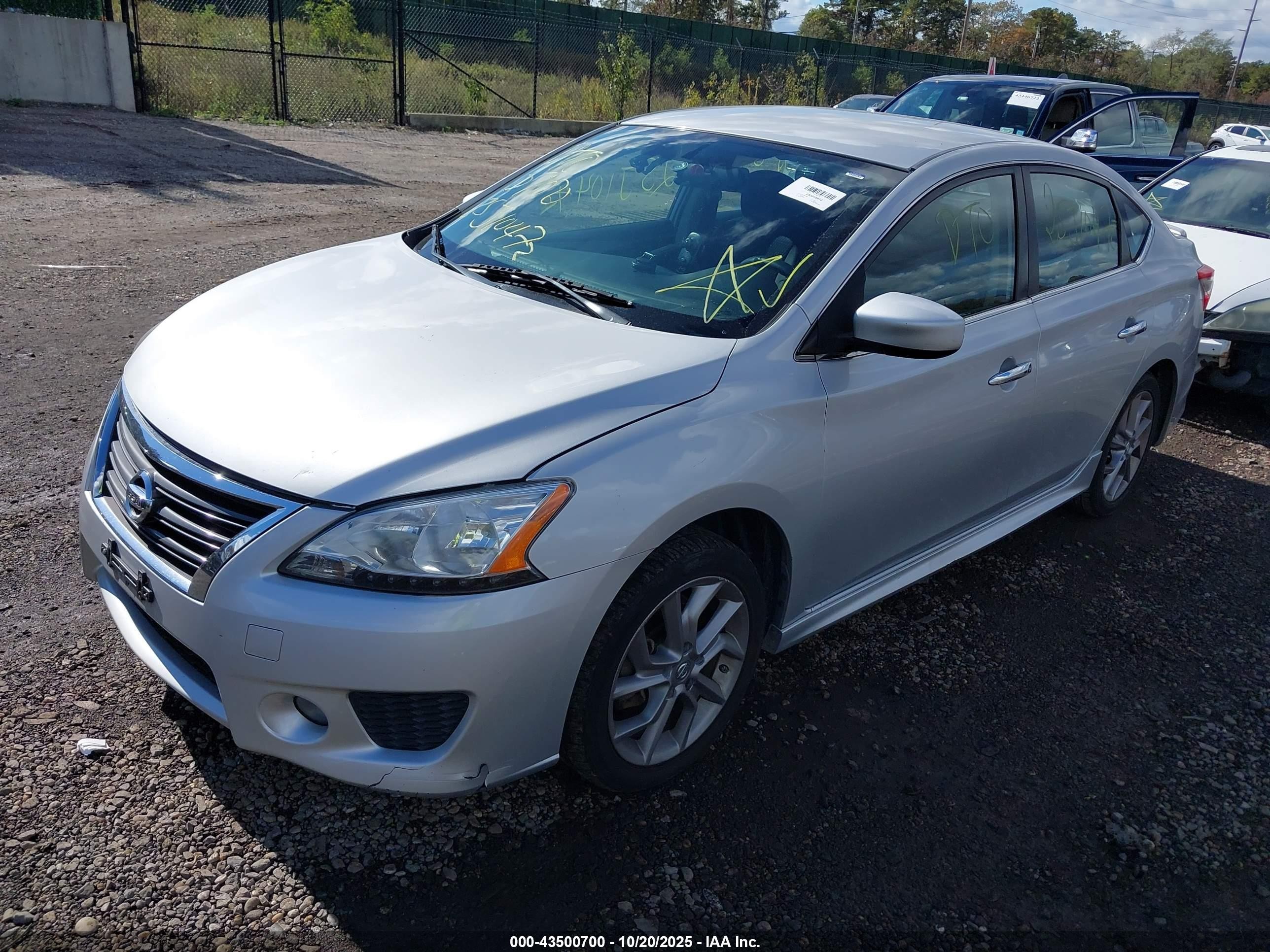 2014 Nissan Sentra Sr Silver vin: 3N1AB7AP0EY296723