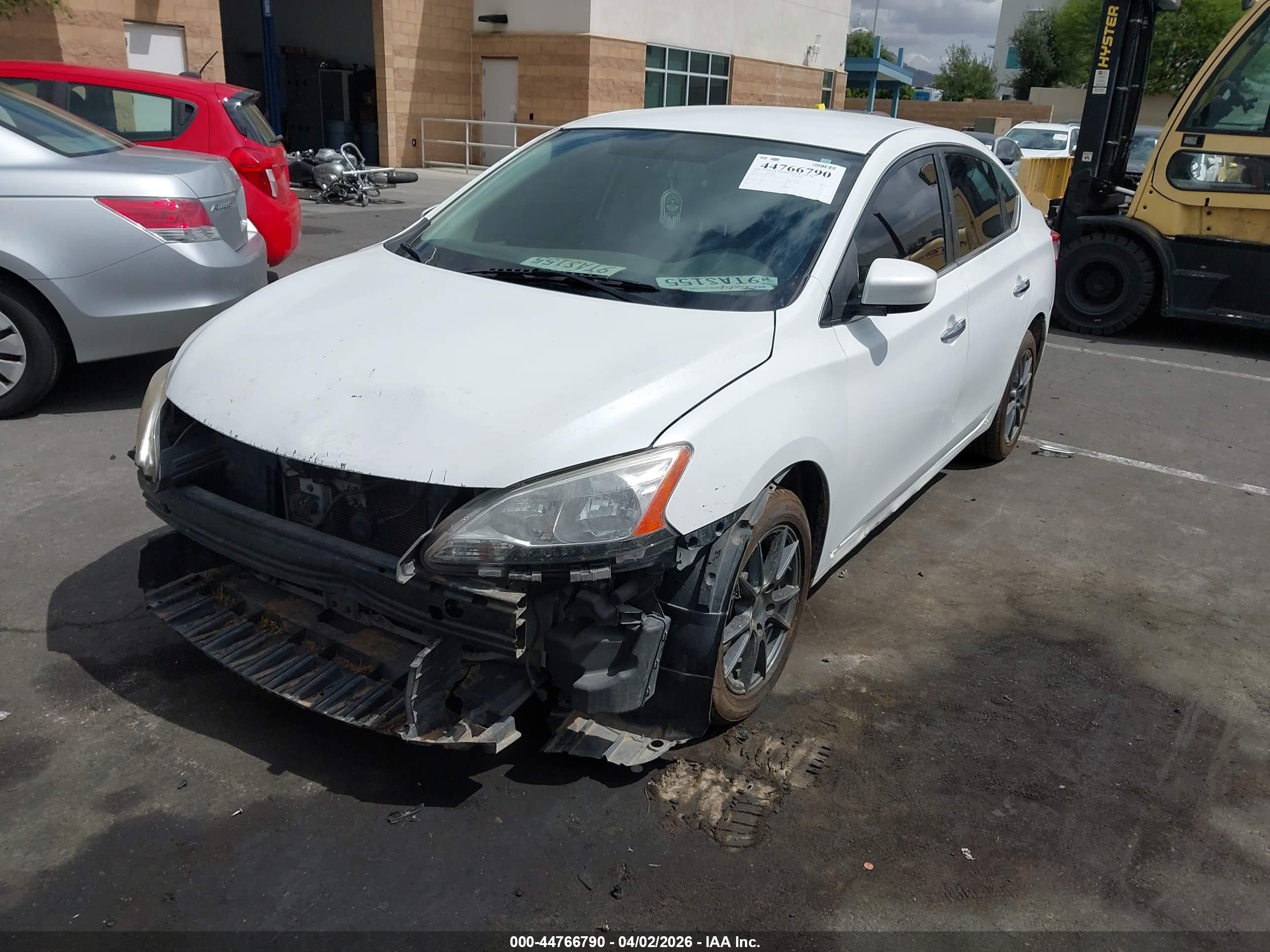 2014 Nissan Sentra Sv Белый vin: 3N1AB7AP0EY305632