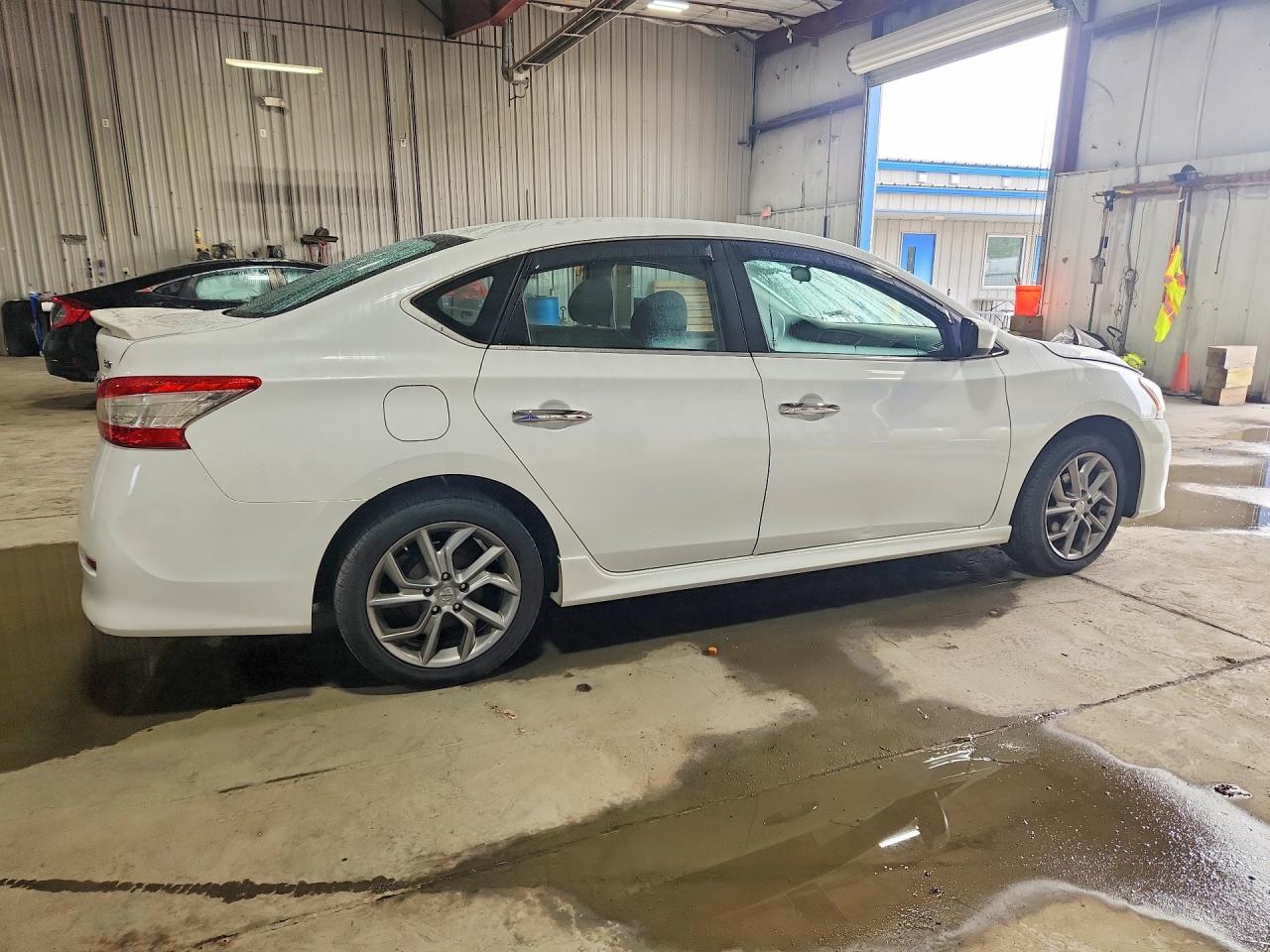 2014 Nissan Sentra S Белый vin: 3N1AB7AP0EY319501