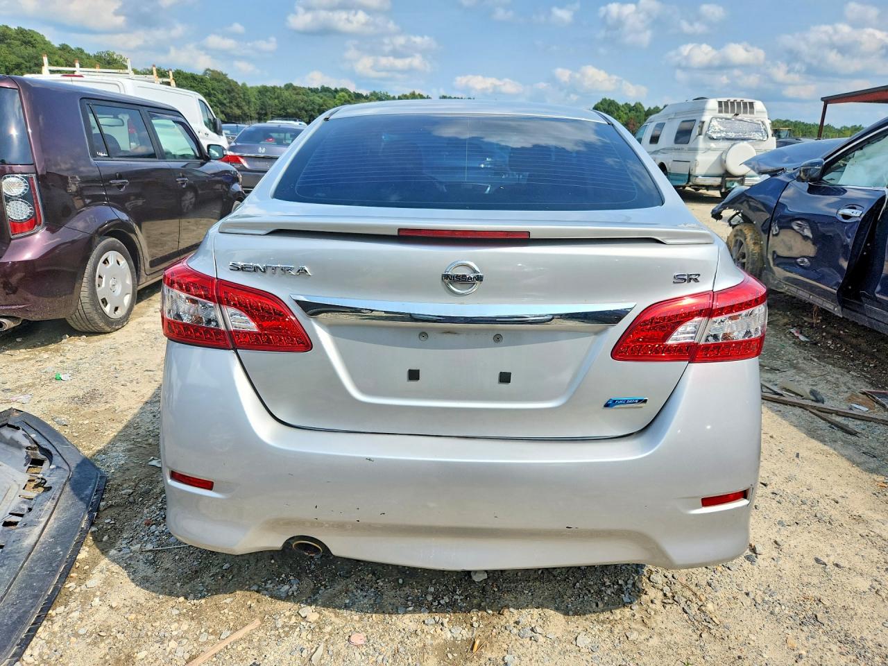 2014 Nissan Sentra Sr Silver vin: 3N1AB7AP0EY331051