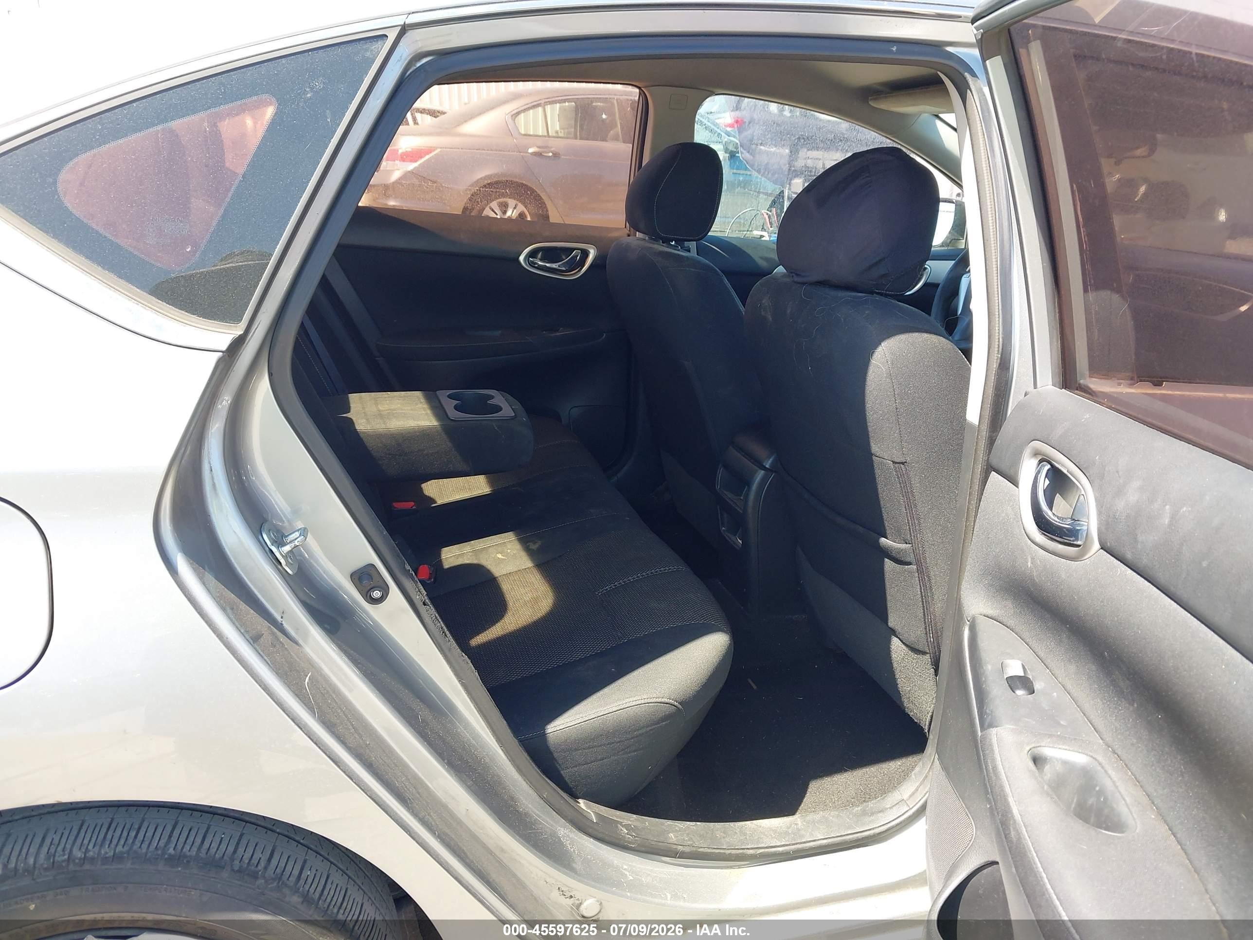 2014 Nissan Sentra S Silver vin: 3N1AB7AP0EY333804