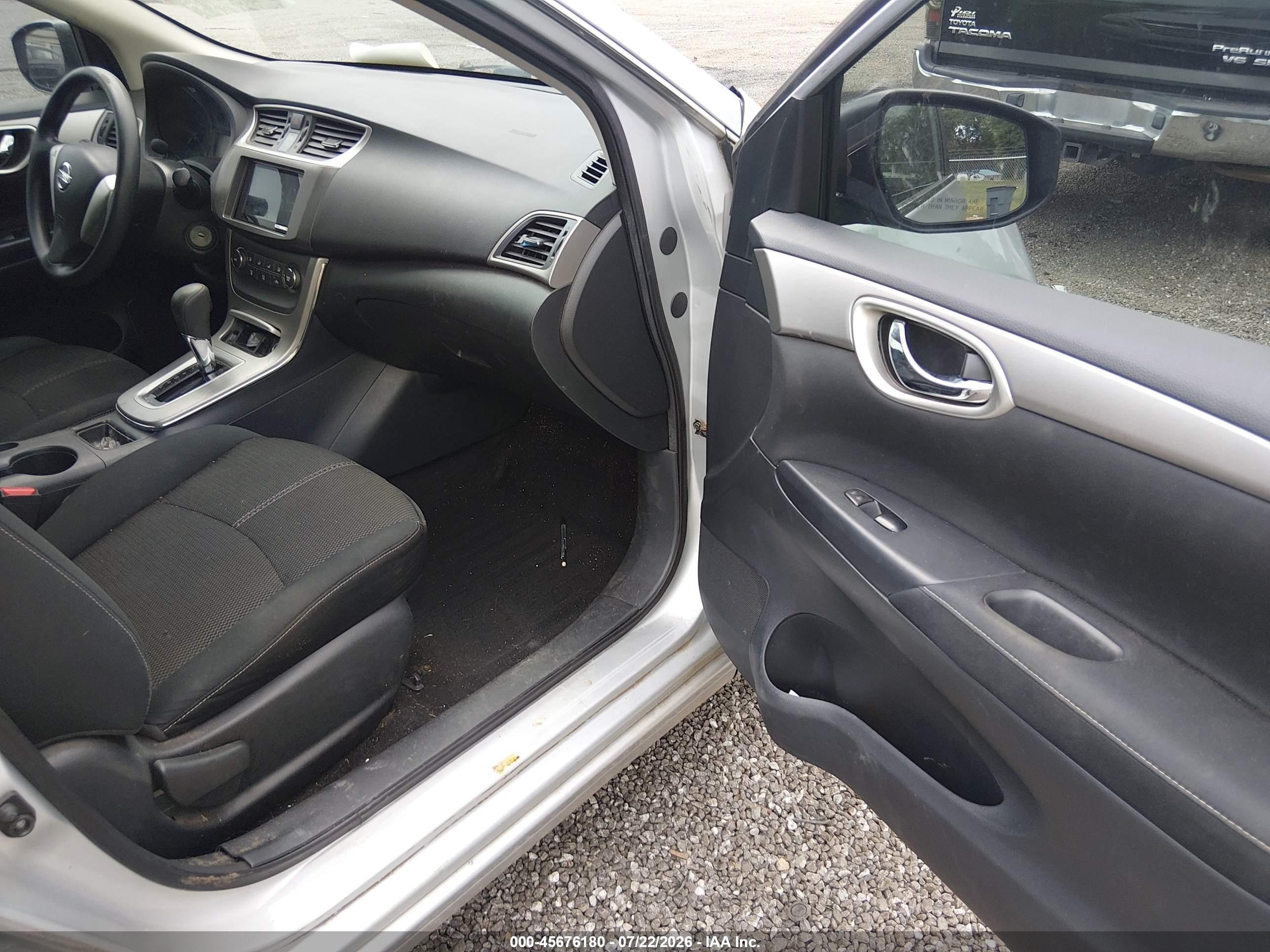 2014 Nissan Sentra S Silver vin: 3N1AB7AP0EY339781