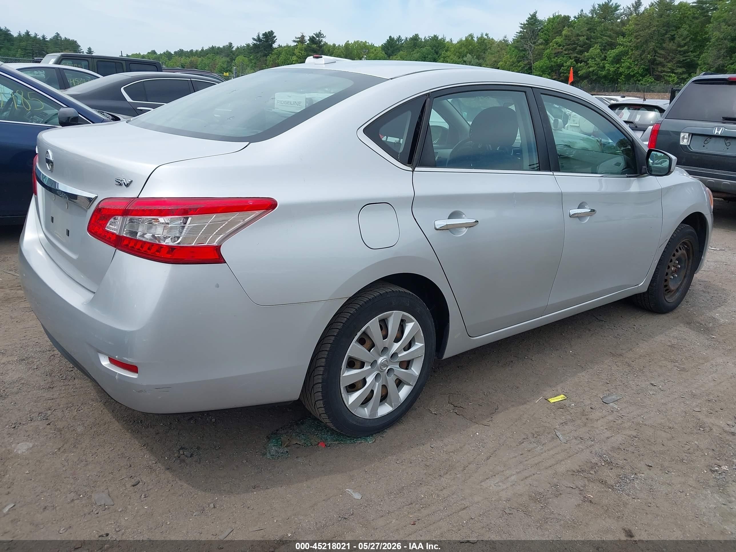 2015 Nissan Sentra Fe+ S/s/sl/sr/sv Silver vin: 3N1AB7AP0FL663036