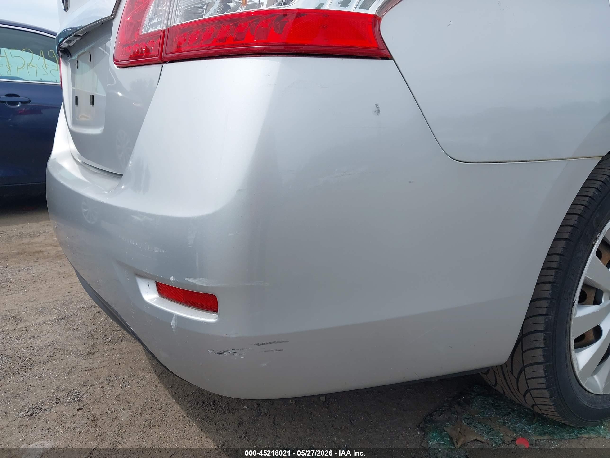 2015 Nissan Sentra Fe+ S/s/sl/sr/sv Silver vin: 3N1AB7AP0FL663036