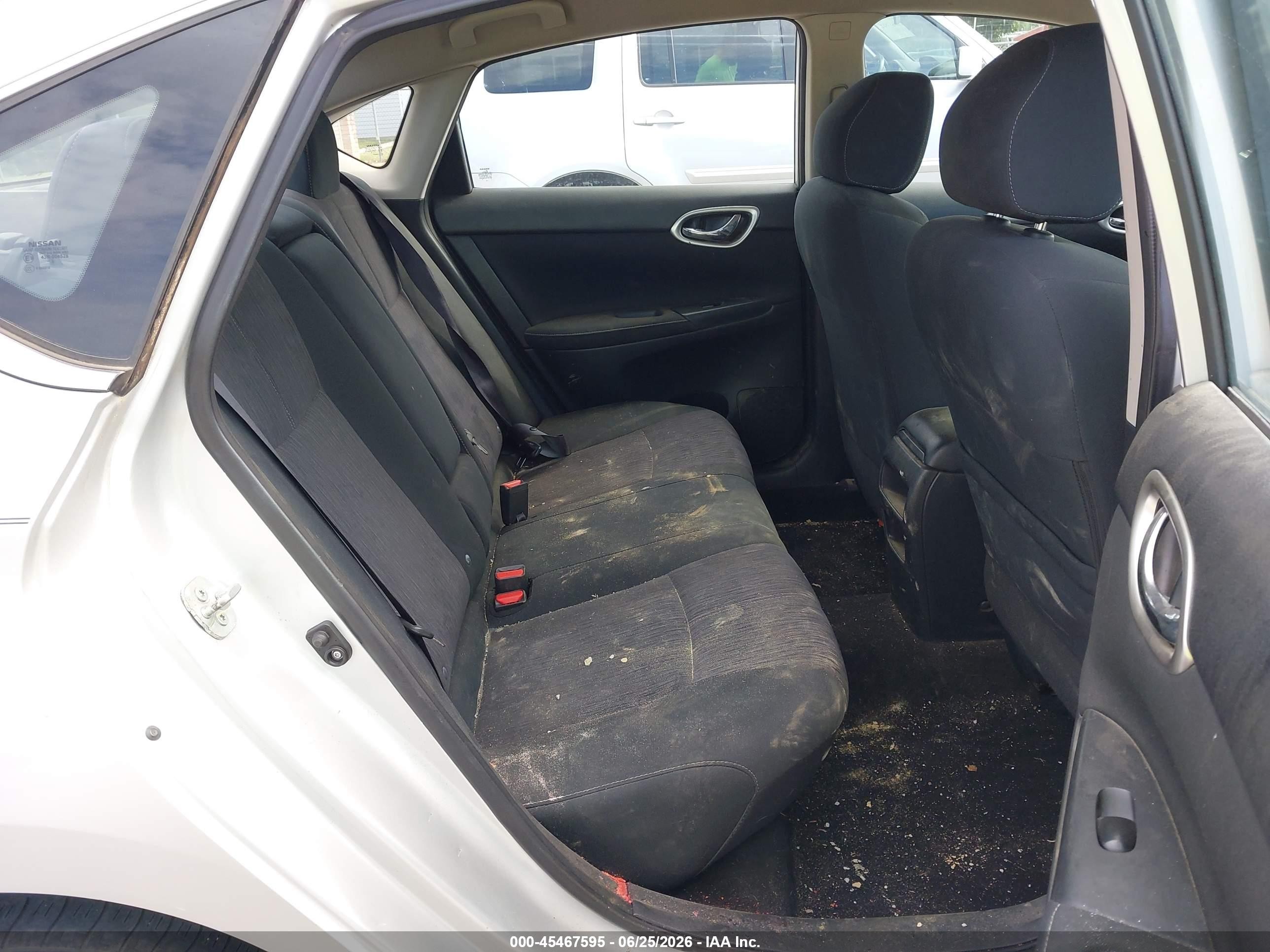 2015 Nissan Sentra Fe+ S/s/sl/sr/sv Silver vin: 3N1AB7AP0FL664784