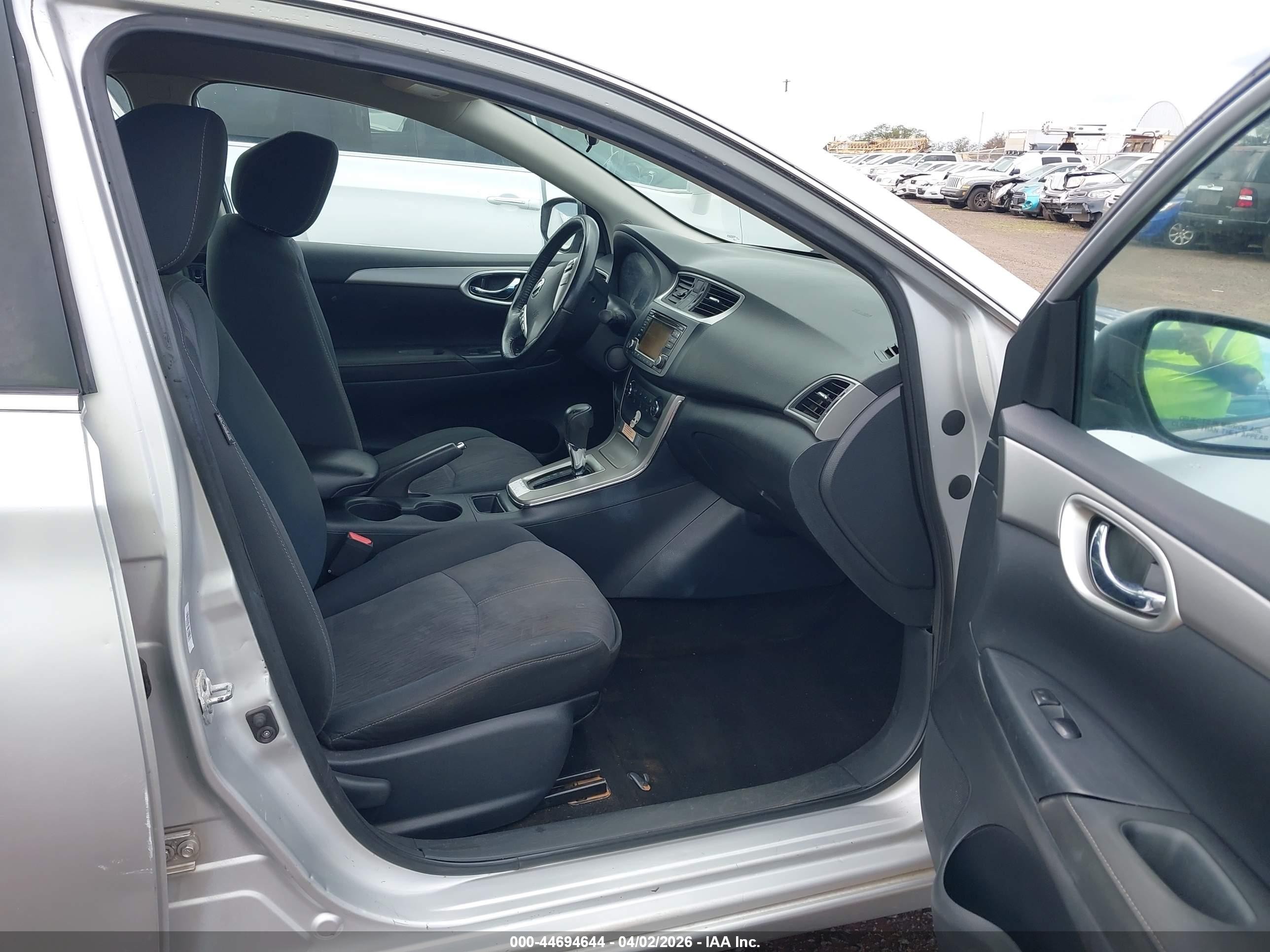2015 Nissan Sentra Fe+ S/s/sl/sr/sv Silver vin: 3N1AB7AP0FL664994