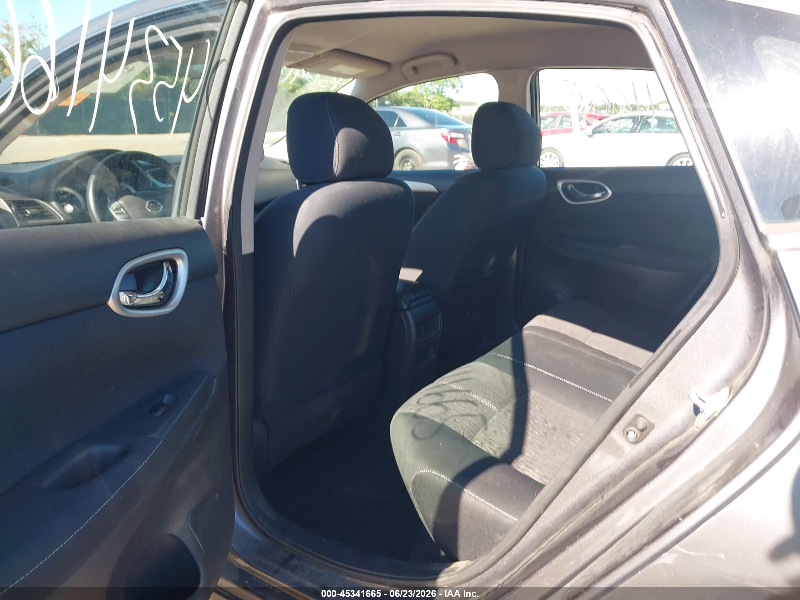 2015 Nissan Sentra Sv Gray vin: 3N1AB7AP0FL692066
