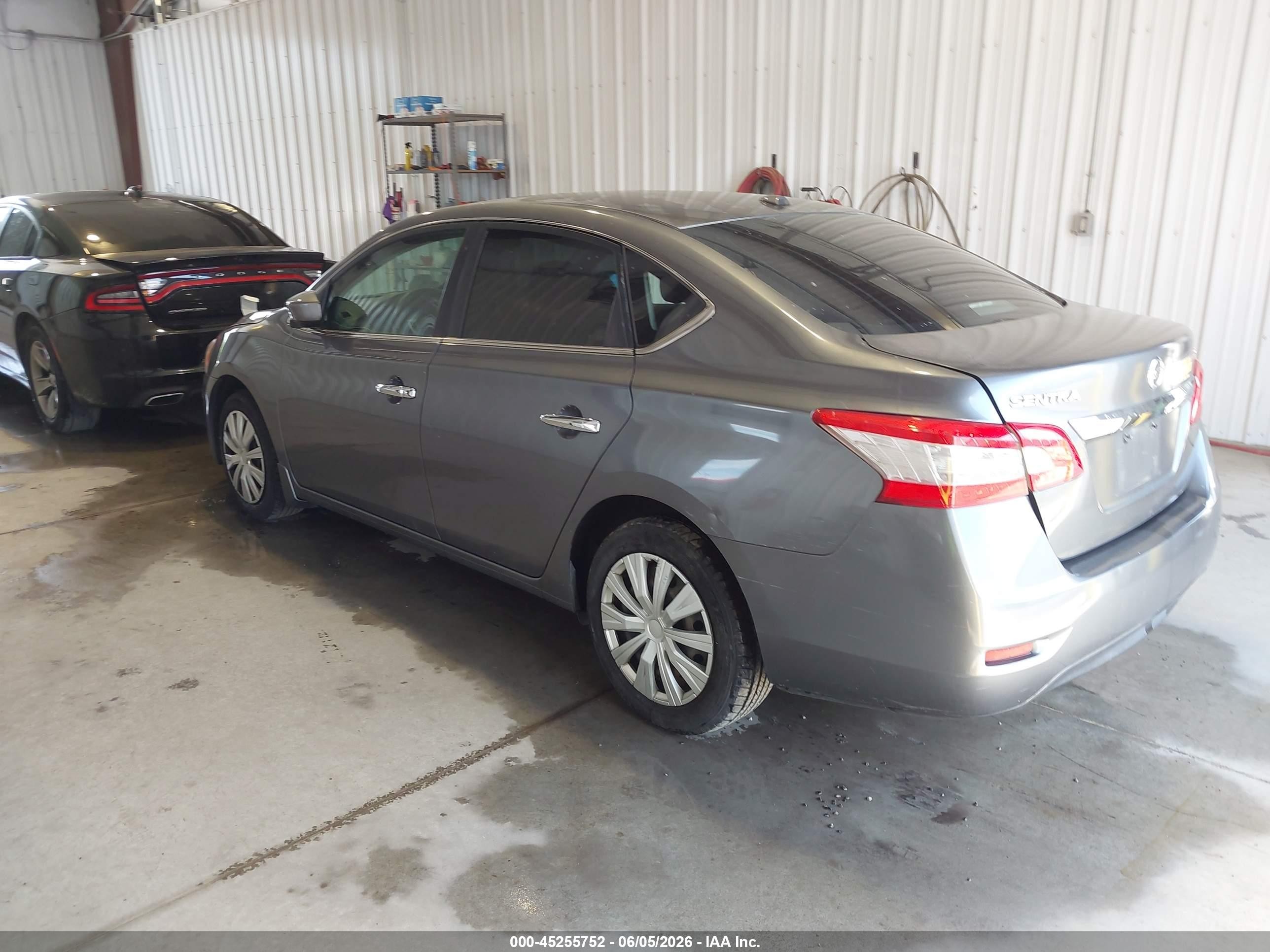 2015 Nissan Sentra Sv Серый vin: 3N1AB7AP0FY212885