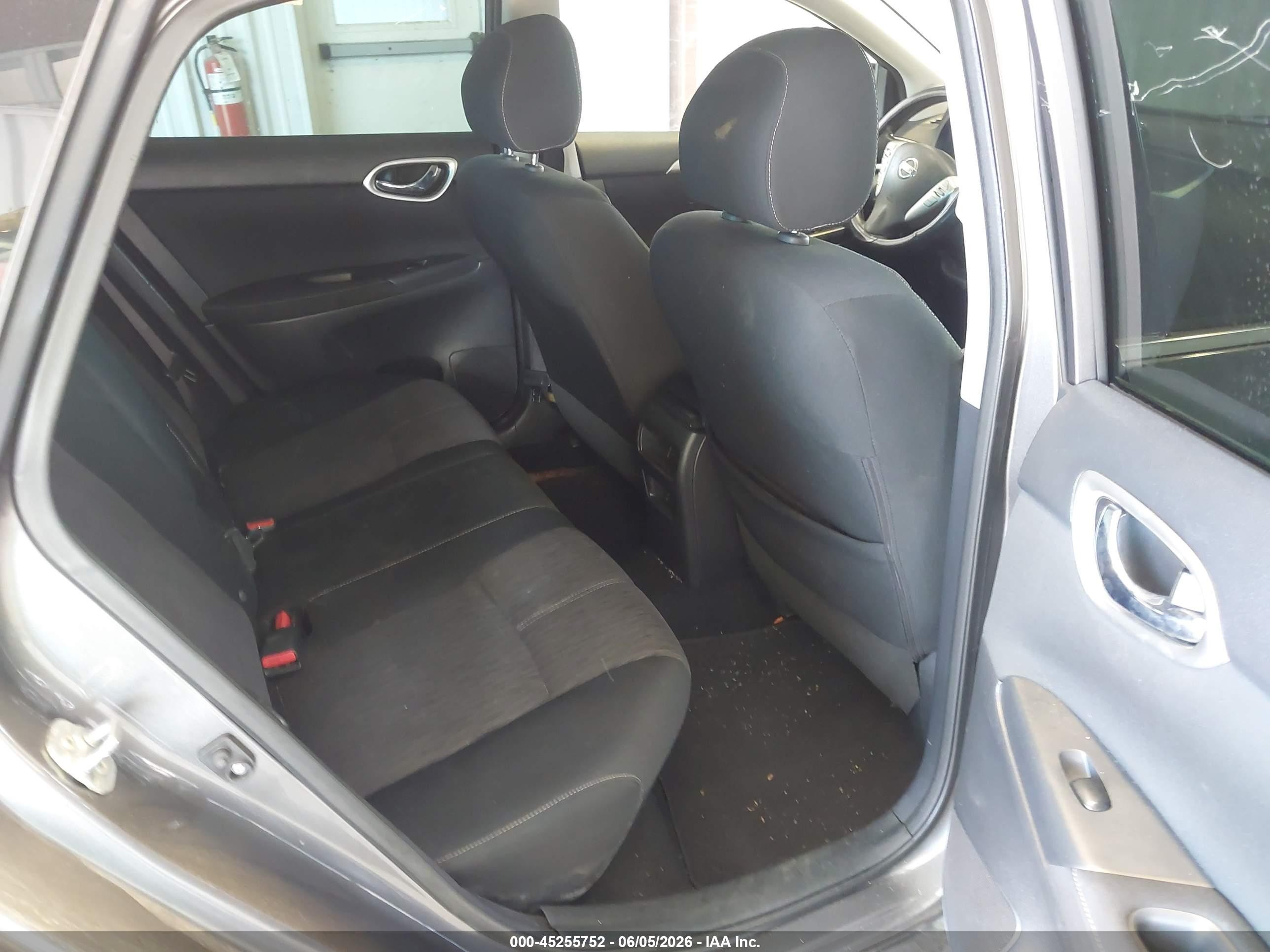 2015 Nissan Sentra Sv Серый vin: 3N1AB7AP0FY212885