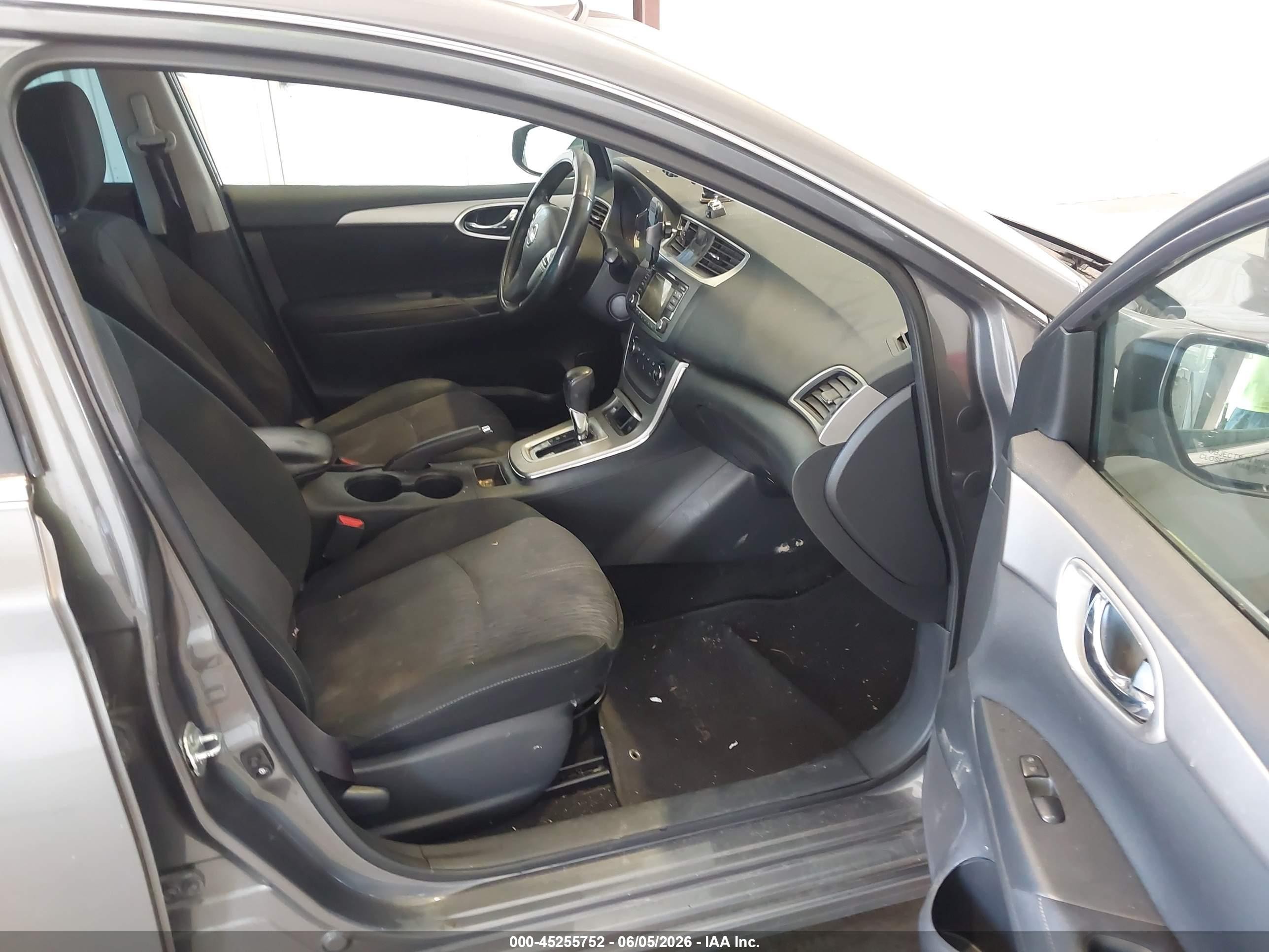 2015 Nissan Sentra Sv Серый vin: 3N1AB7AP0FY212885
