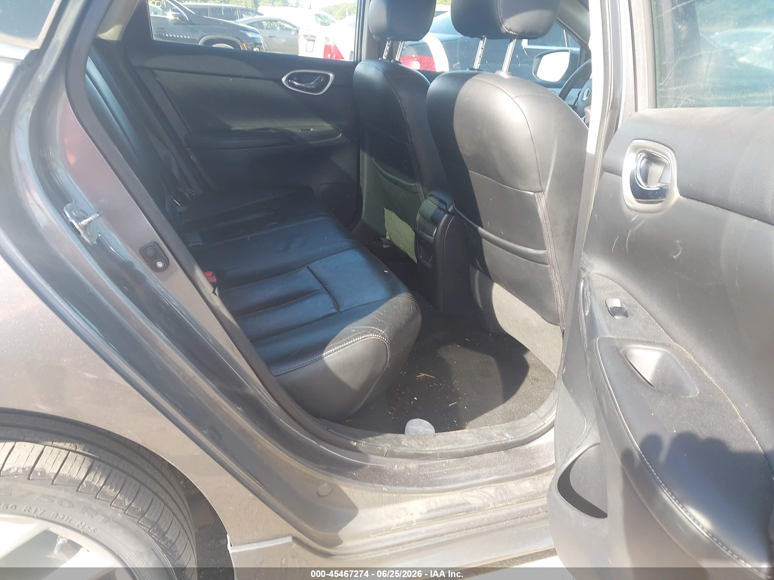 2015 Nissan Sentra Sr Silver vin: 3N1AB7AP0FY238872