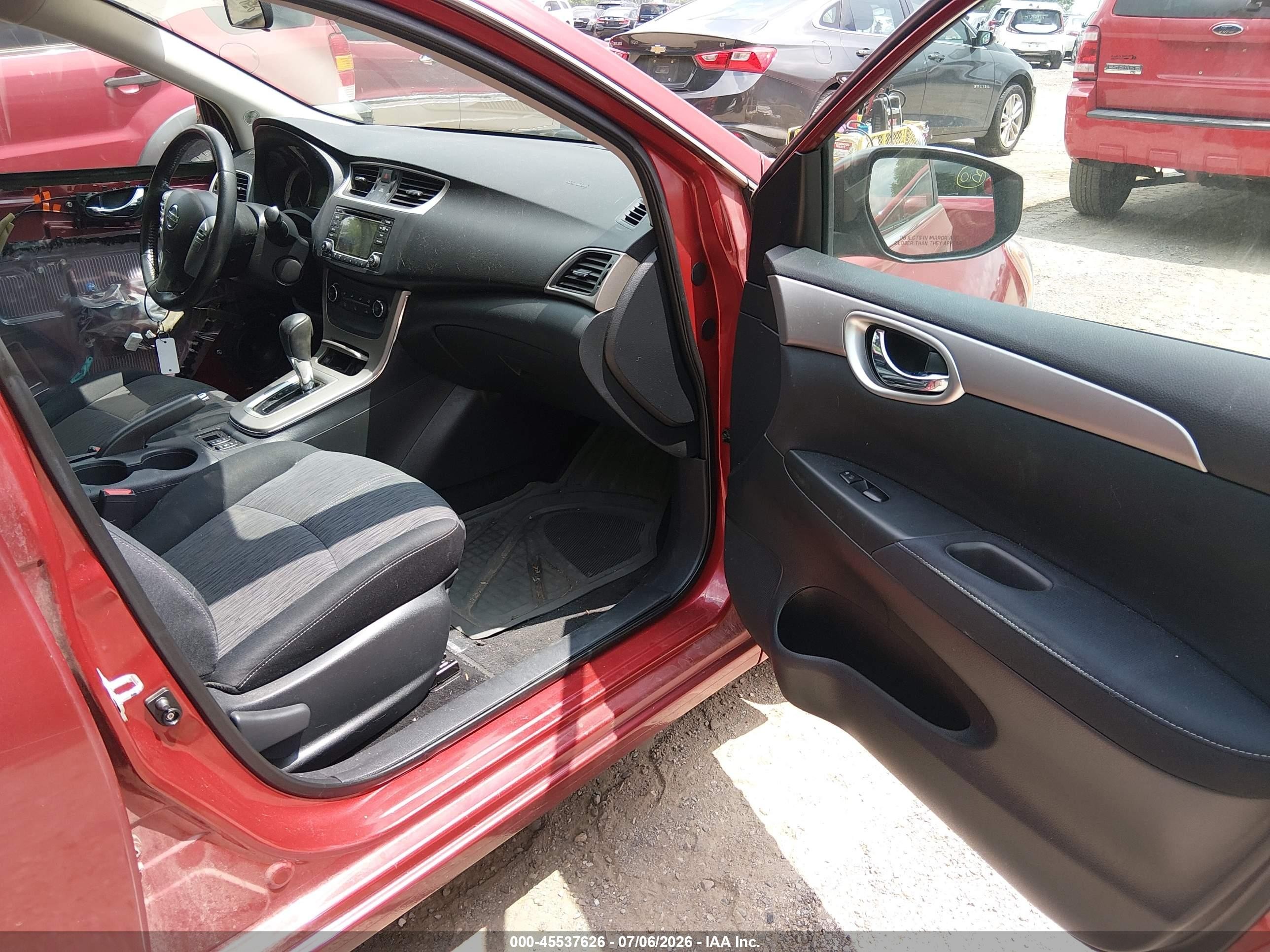 2015 Nissan Sentra Sv Red vin: 3N1AB7AP0FY240752