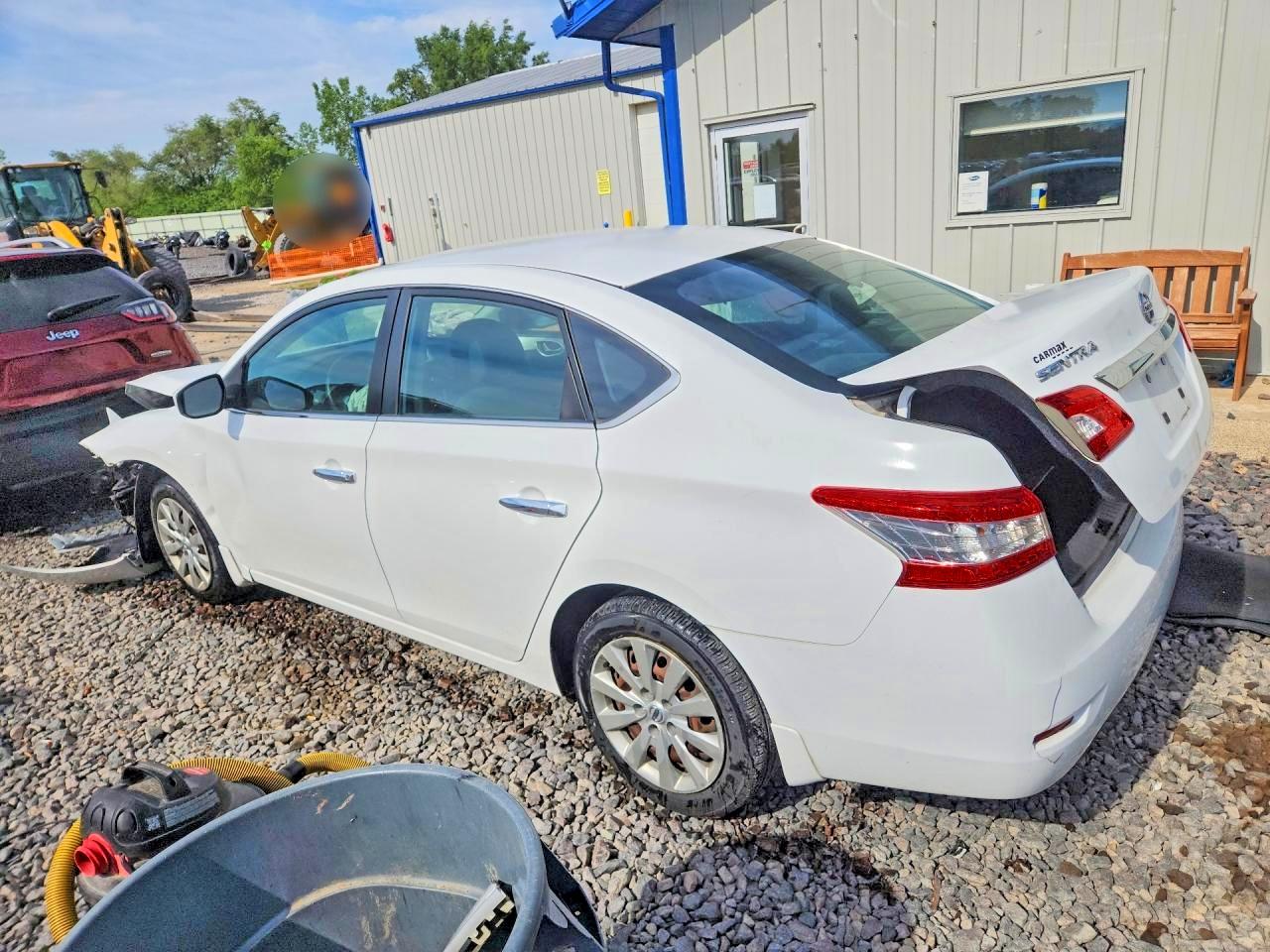 2015 Nissan Sentra S Белый vin: 3N1AB7AP0FY326627