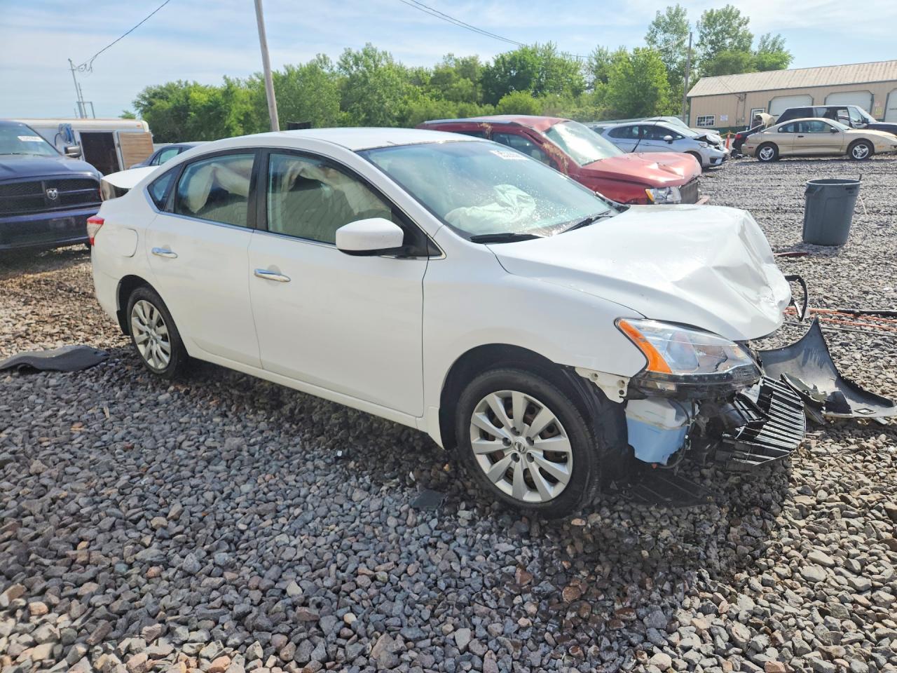 2015 Nissan Sentra S Белый vin: 3N1AB7AP0FY326627