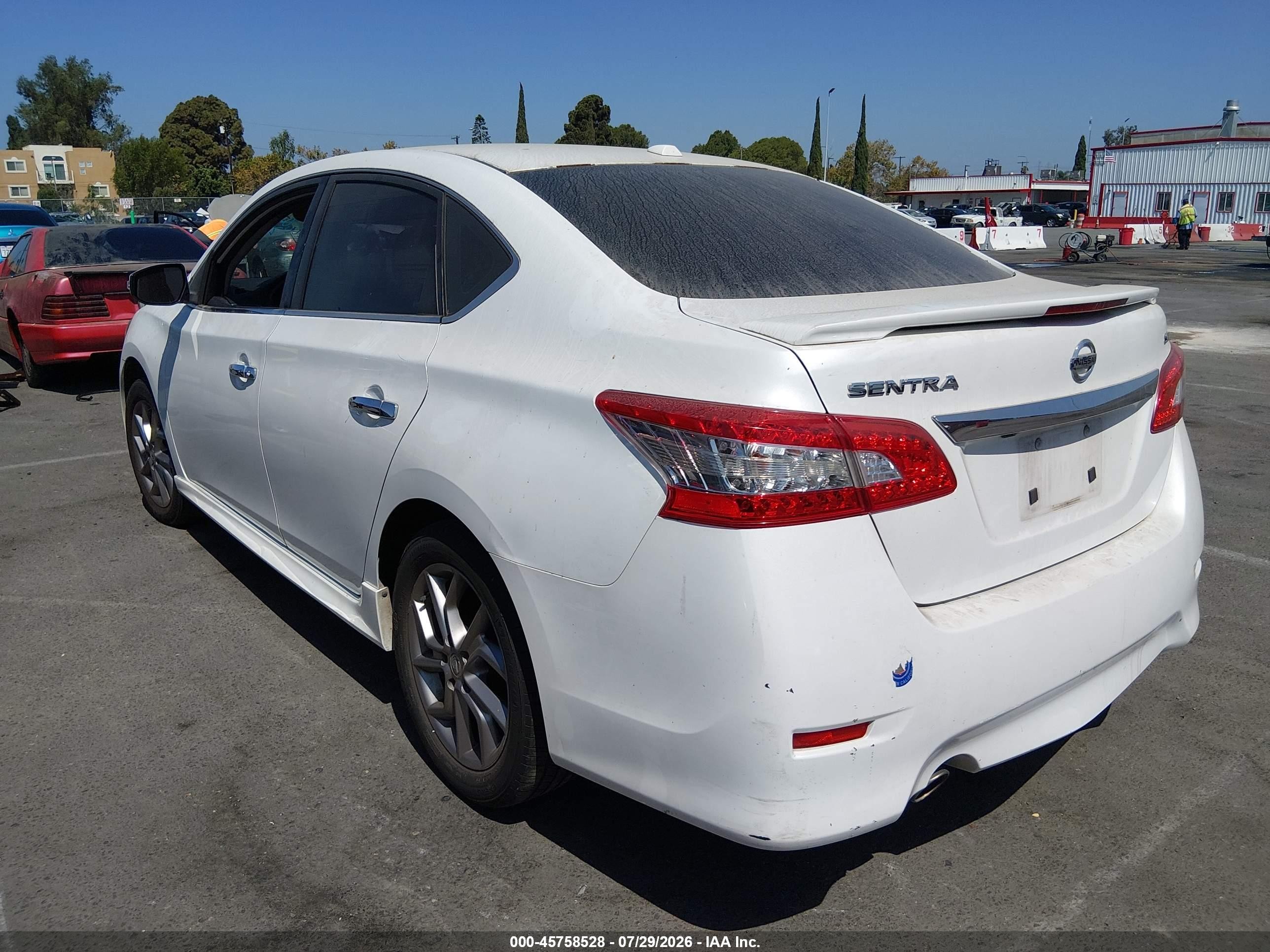2015 Nissan Sentra Sr Белый vin: 3N1AB7AP0FY335831