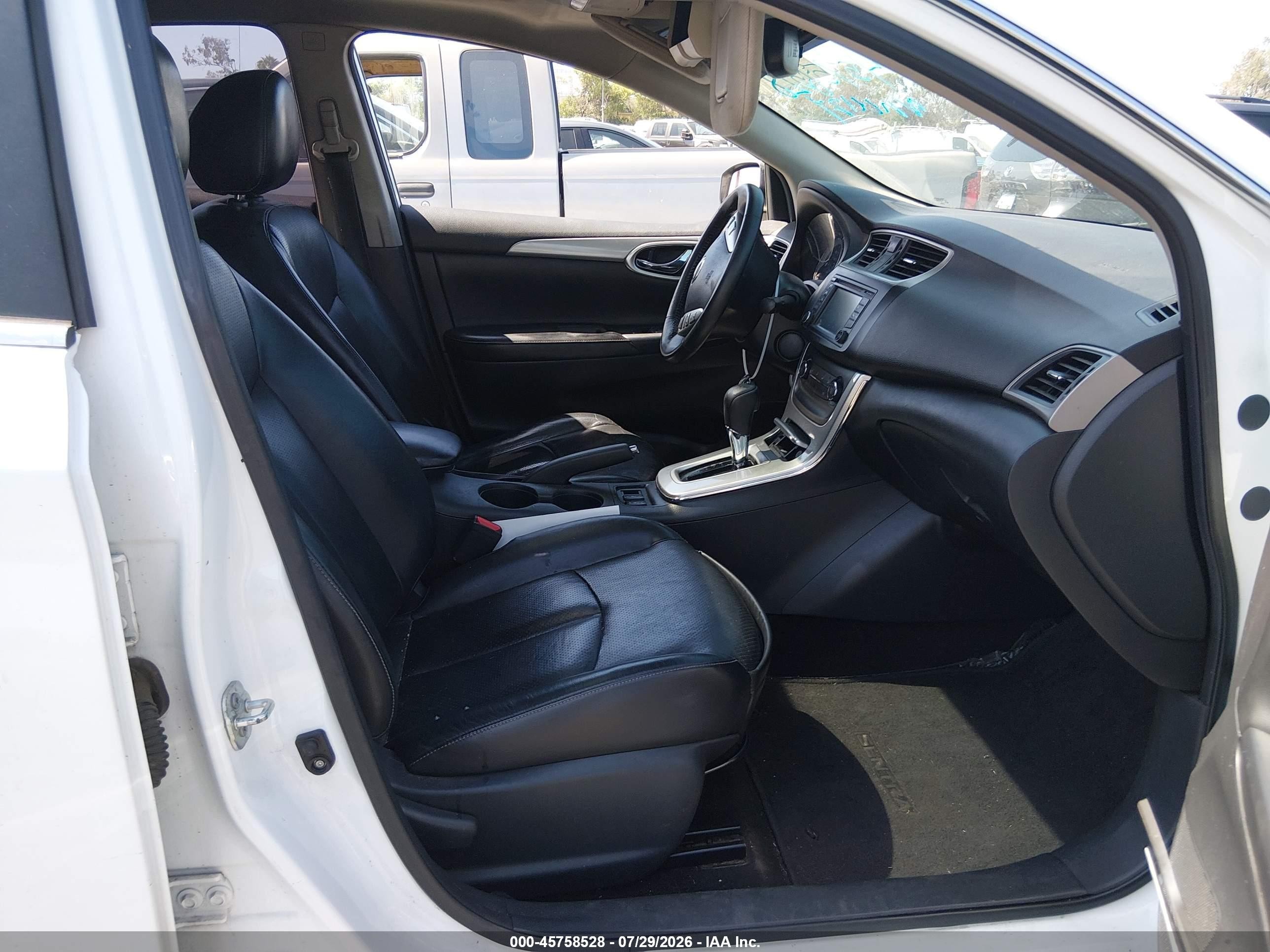2015 Nissan Sentra Sr Белый vin: 3N1AB7AP0FY335831