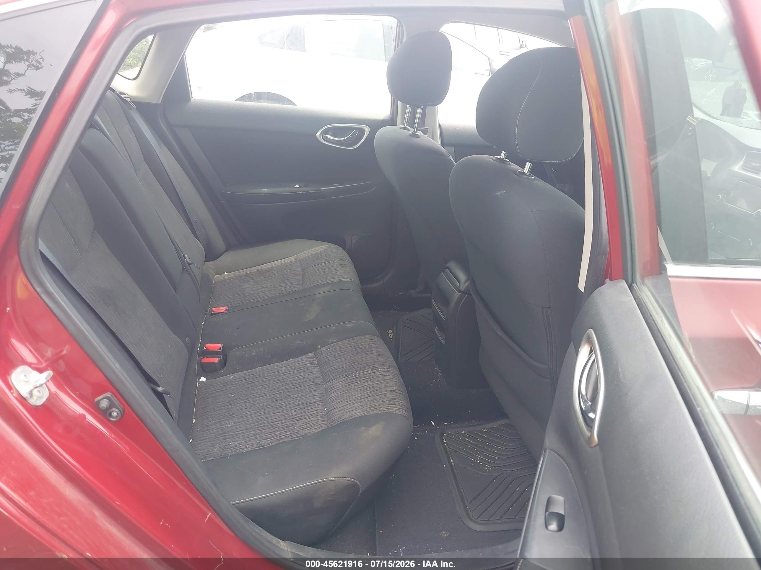 2015 Nissan Sentra Sv Red vin: 3N1AB7AP0FY358610