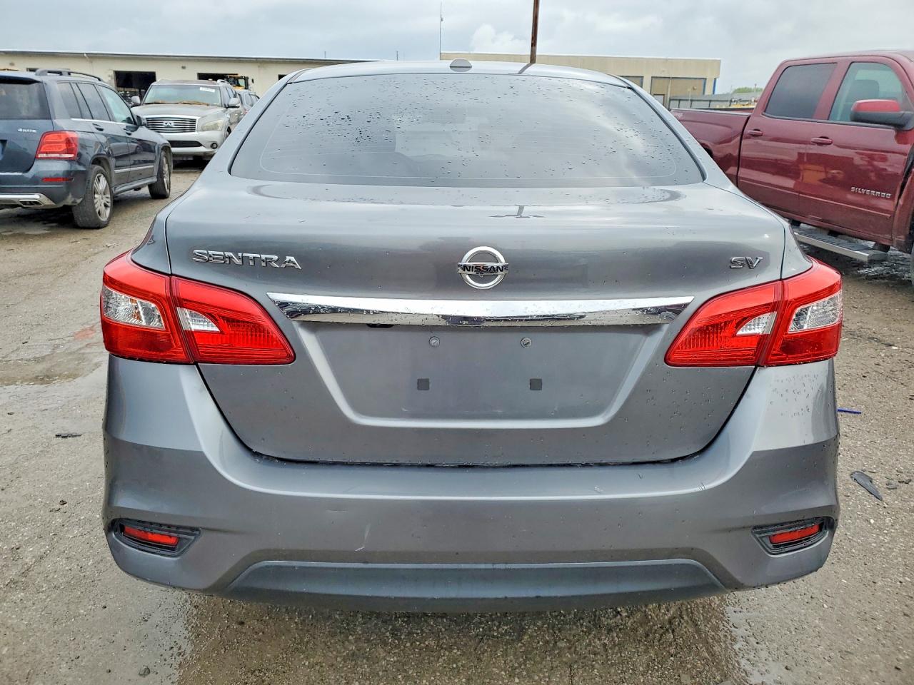 2017 Nissan Sentra Sv Silver vin: 3N1AB7AP0HL644201