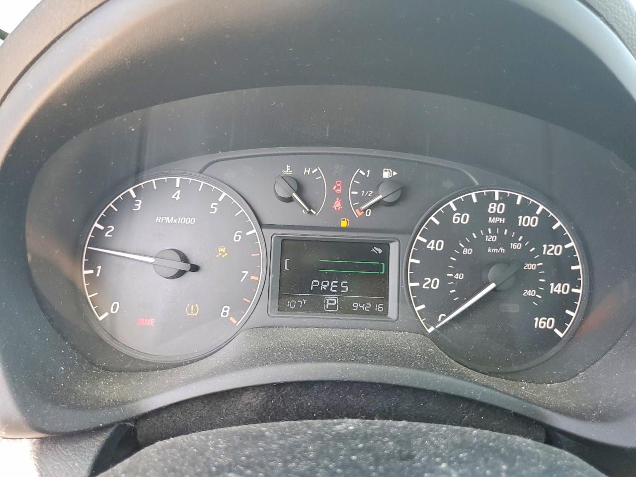 2017 Nissan Sentra S Серебряный vin: 3N1AB7AP0HY207253